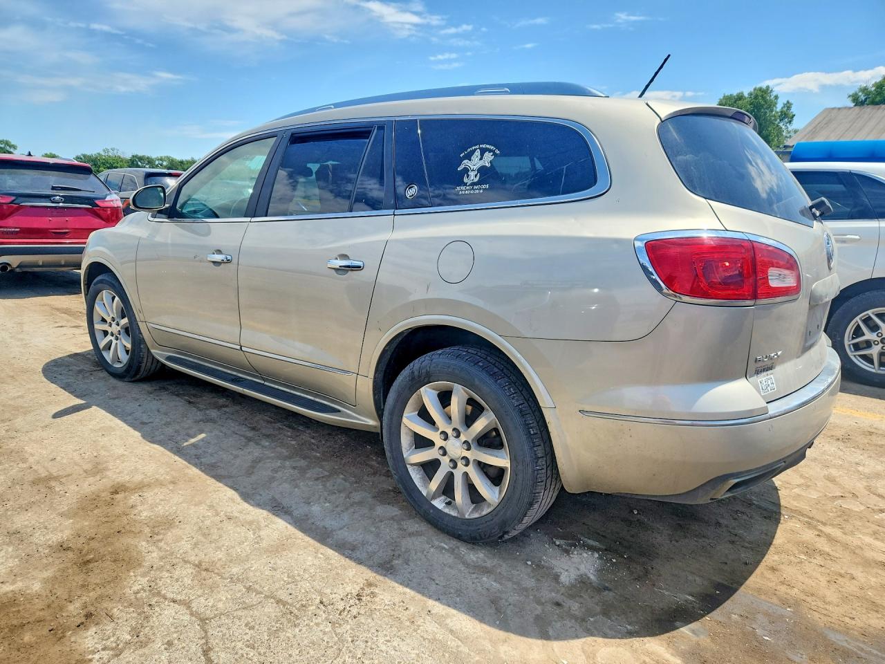 2015 Buick Enclave Gold vin: 5GAKVCKD9FJ185620