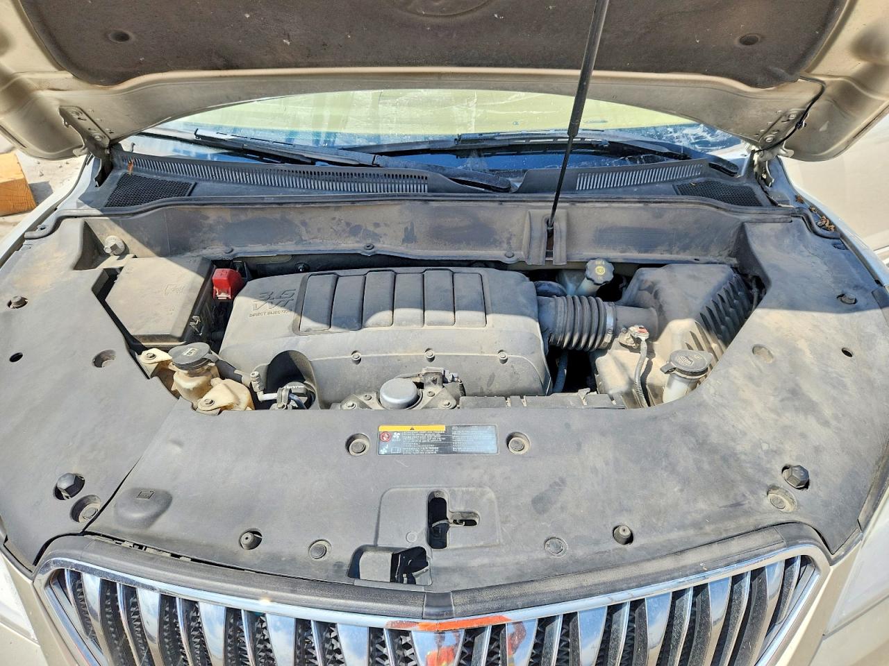 2015 Buick Enclave Beige vin: 5GAKVCKD9FJ193569