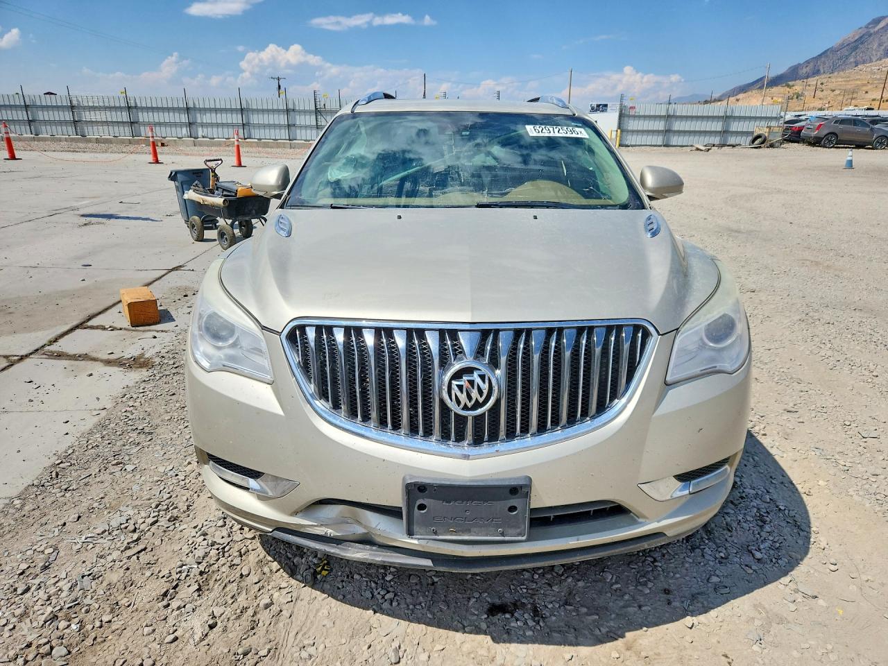 2015 Buick Enclave Beige vin: 5GAKVCKD9FJ193569