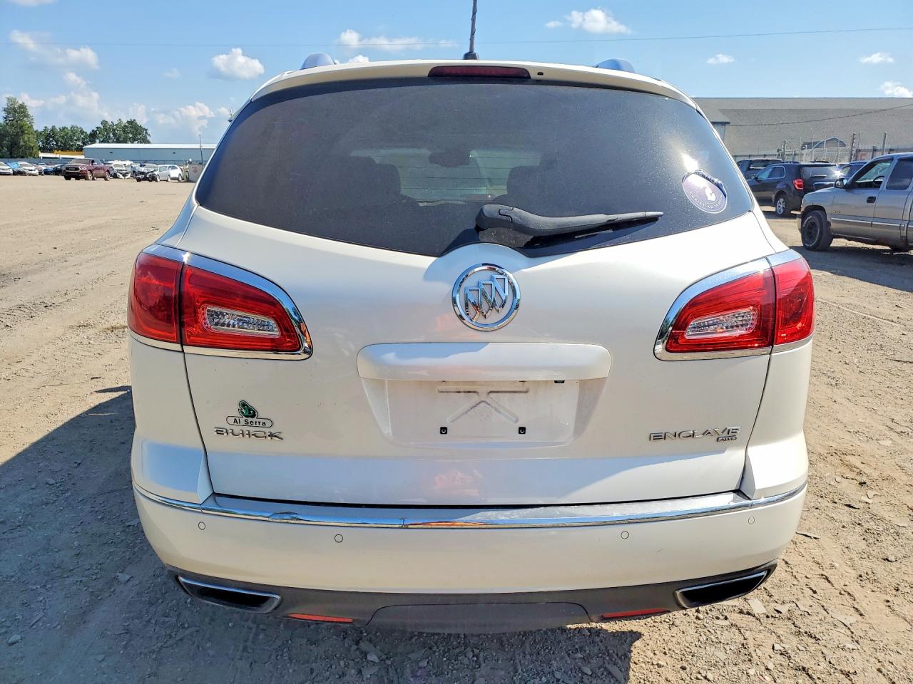 2015 Buick Enclave White vin: 5GAKVCKD9FJ219880