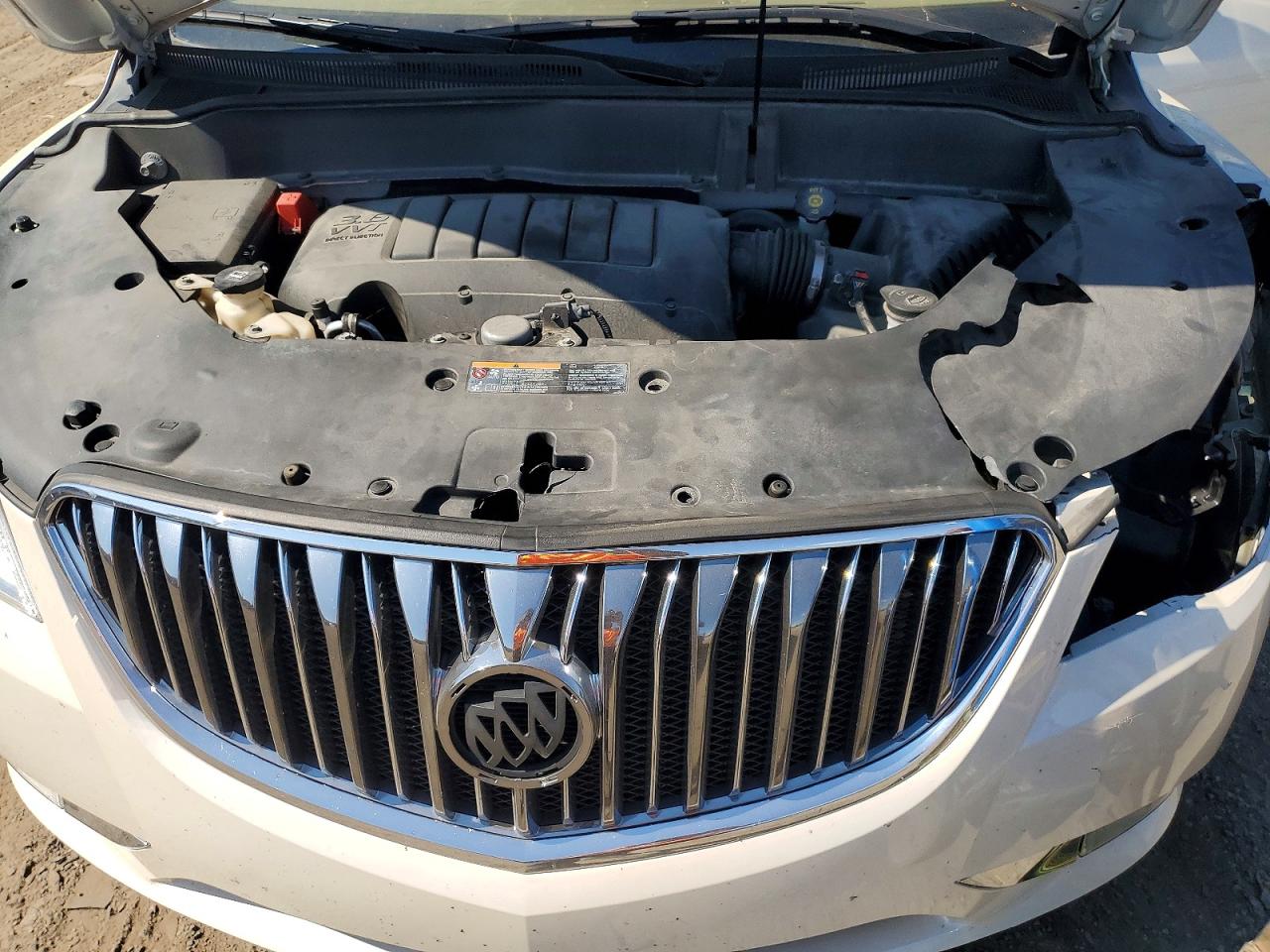 2015 Buick Enclave White vin: 5GAKVCKD9FJ219880