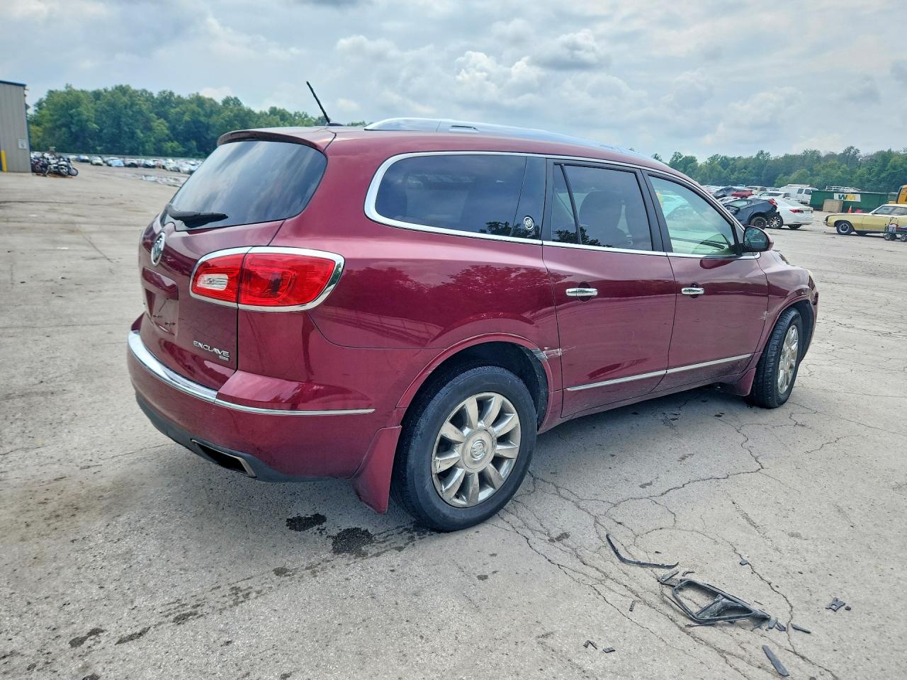 2015 Buick Enclave Burgundy vin: 5GAKVCKD9FJ223136