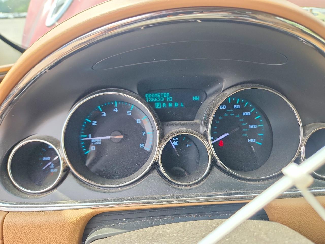 2015 Buick Enclave Burgundy vin: 5GAKVCKD9FJ223136