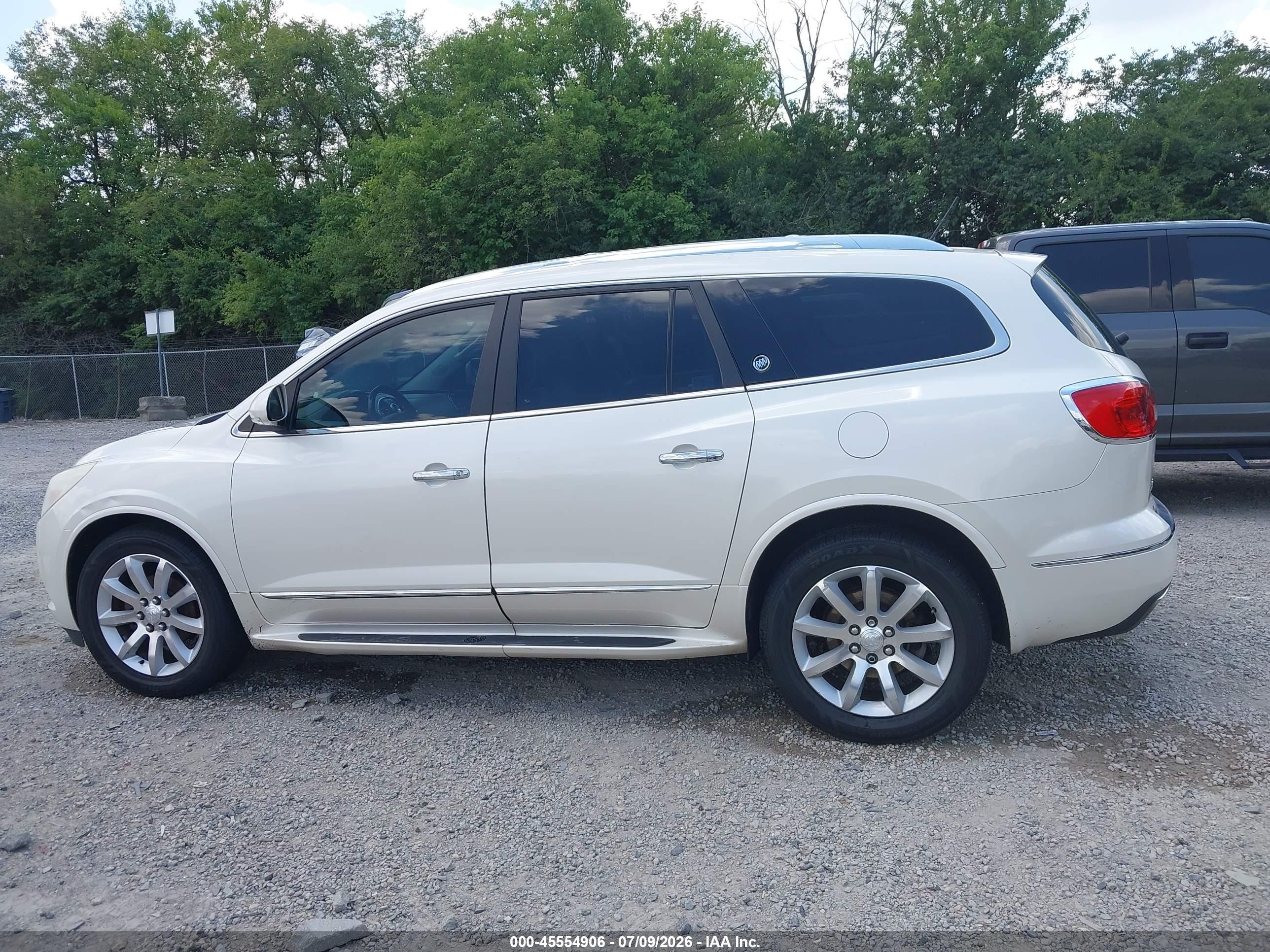 2015 Buick Enclave Premium White vin: 5GAKVCKD9FJ233181