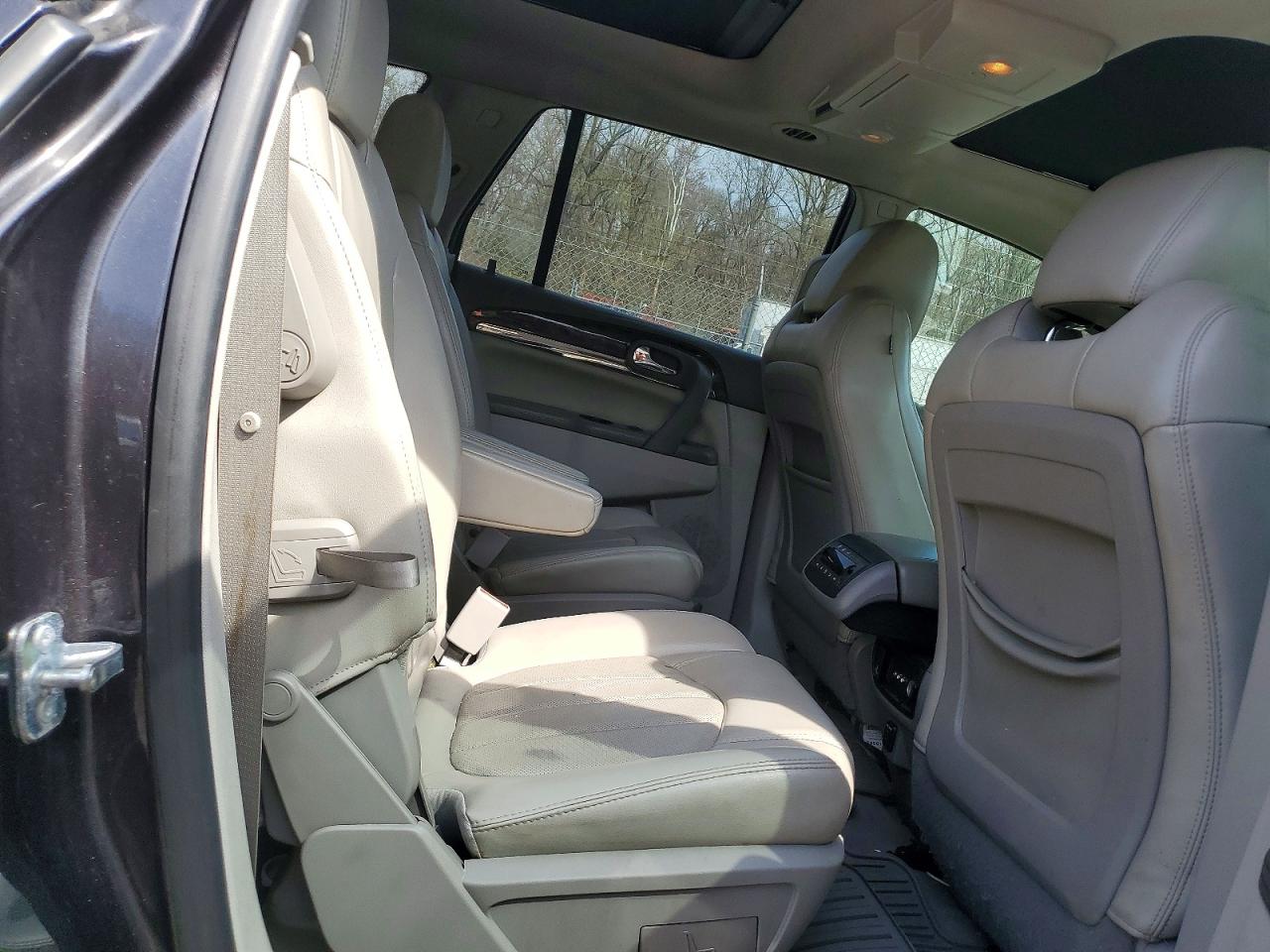 2015 Buick Enclave Gray vin: 5GAKVCKD9FJ317615