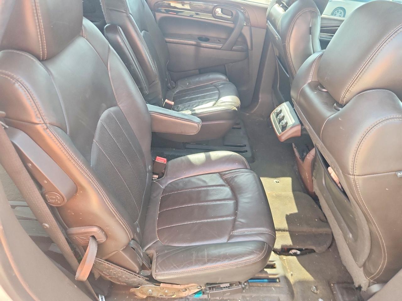 2013 Buick Enclave White vin: 5GAKVCKDXDJ257793