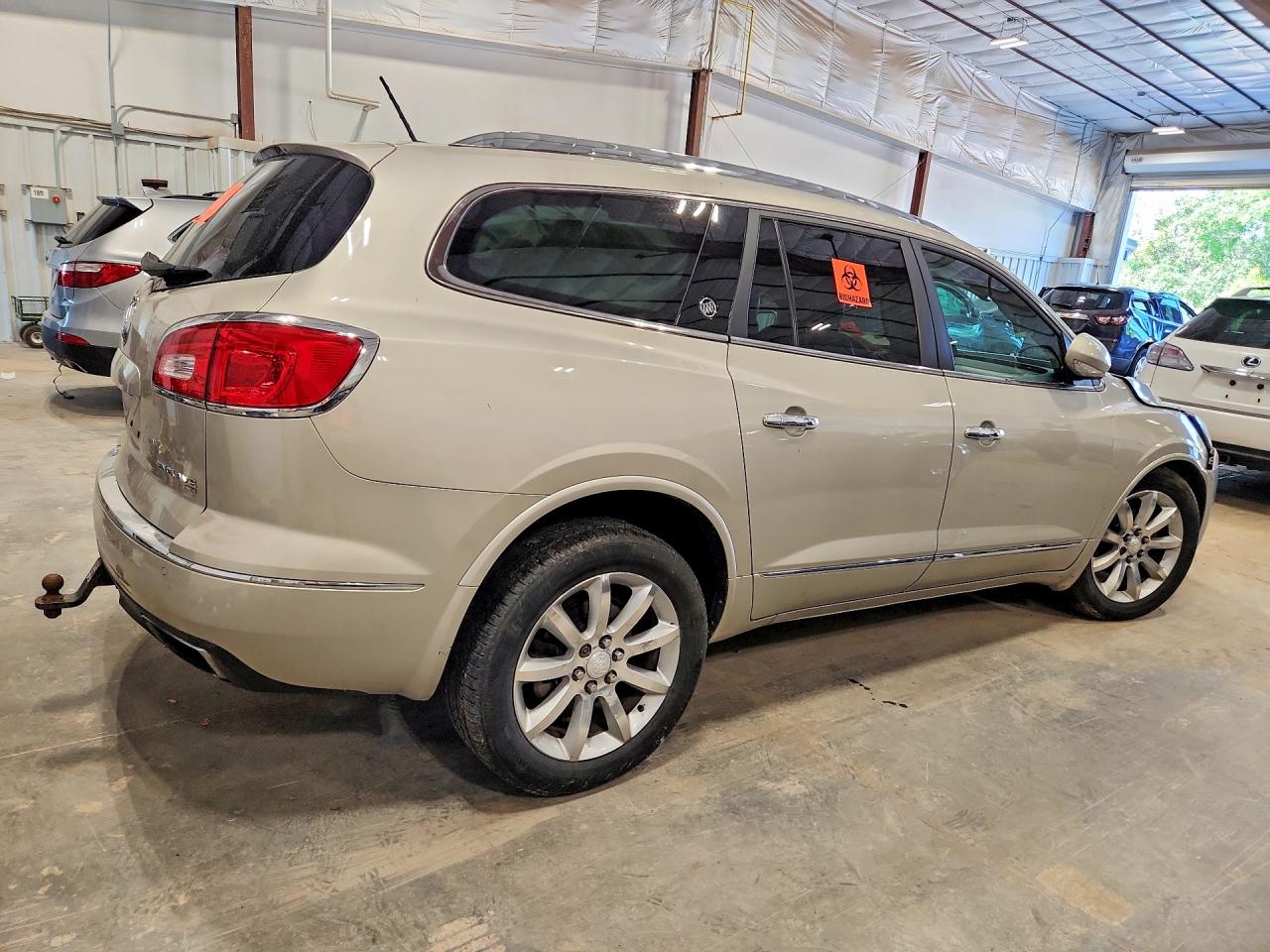 2014 Buick Enclave Золотой vin: 5GAKVCKDXEJ140233