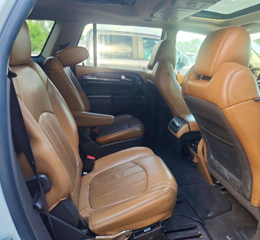 2014 Buick Enclave White vin: 5GAKVCKDXEJ223371