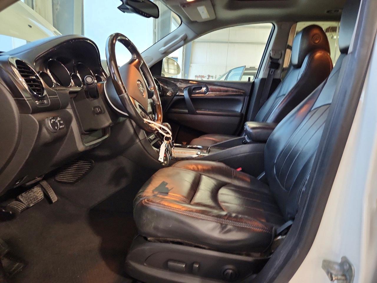 2014 Buick Enclave White vin: 5GAKVCKDXEJ284090
