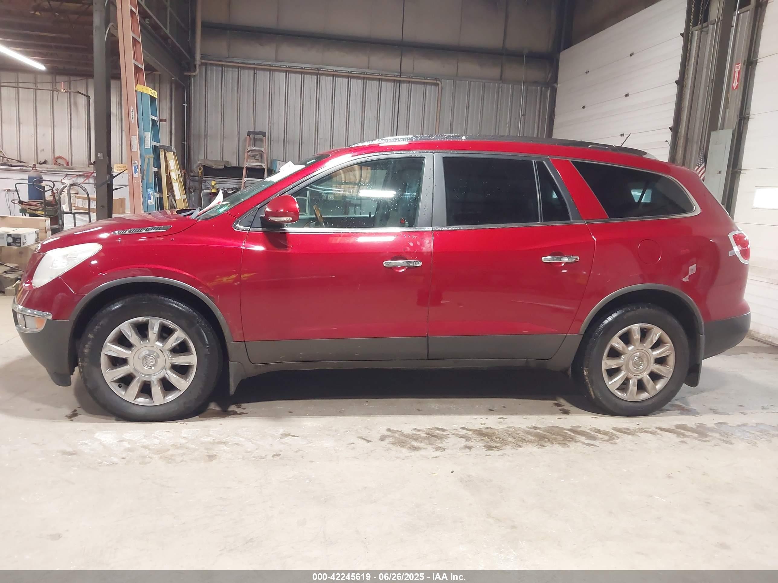 2012 Buick Enclave Premium Красный vin: 5GAKVDED0CJ315622