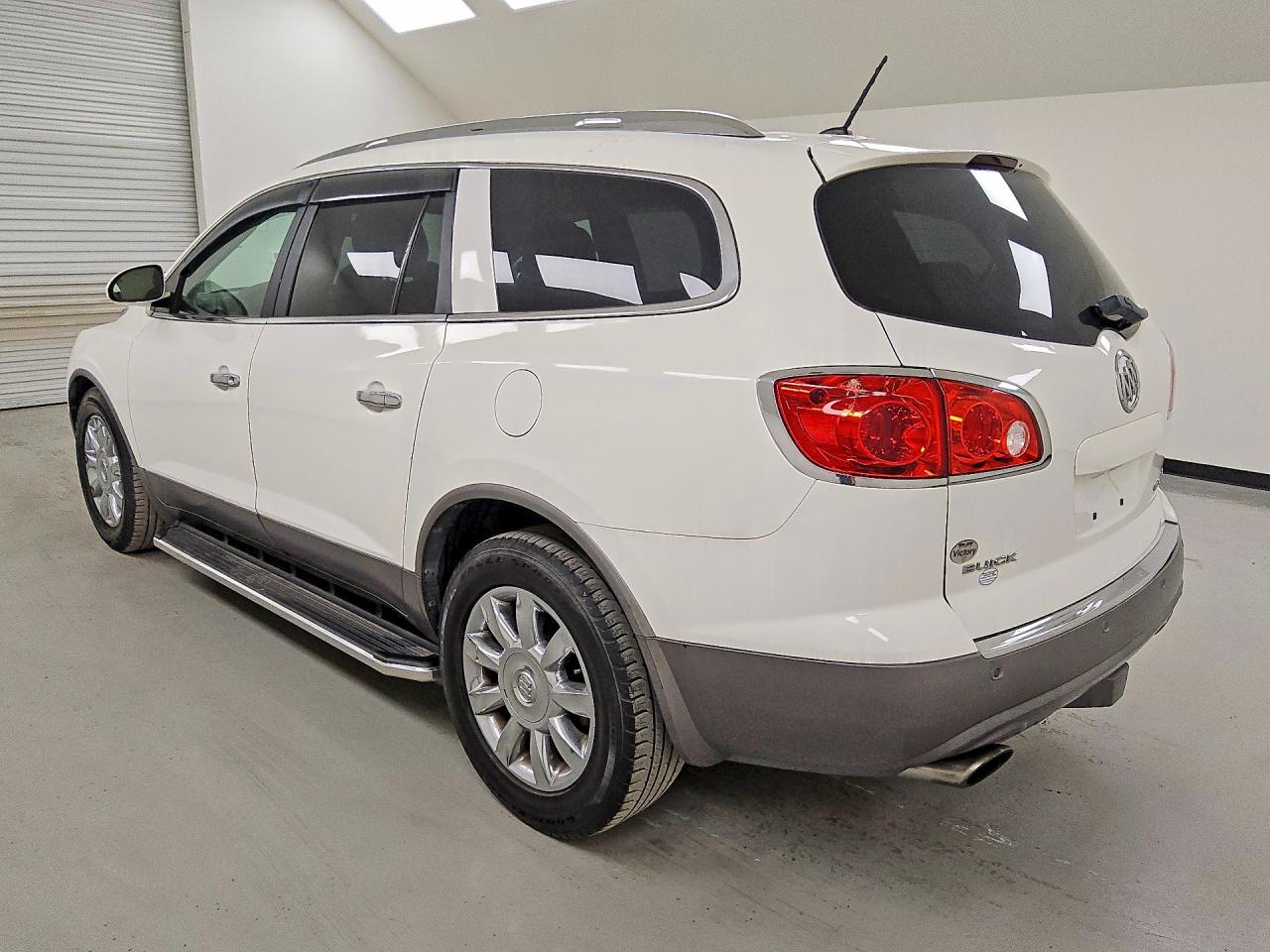2012 Buick Enclave White vin: 5GAKVDED0CJ354520