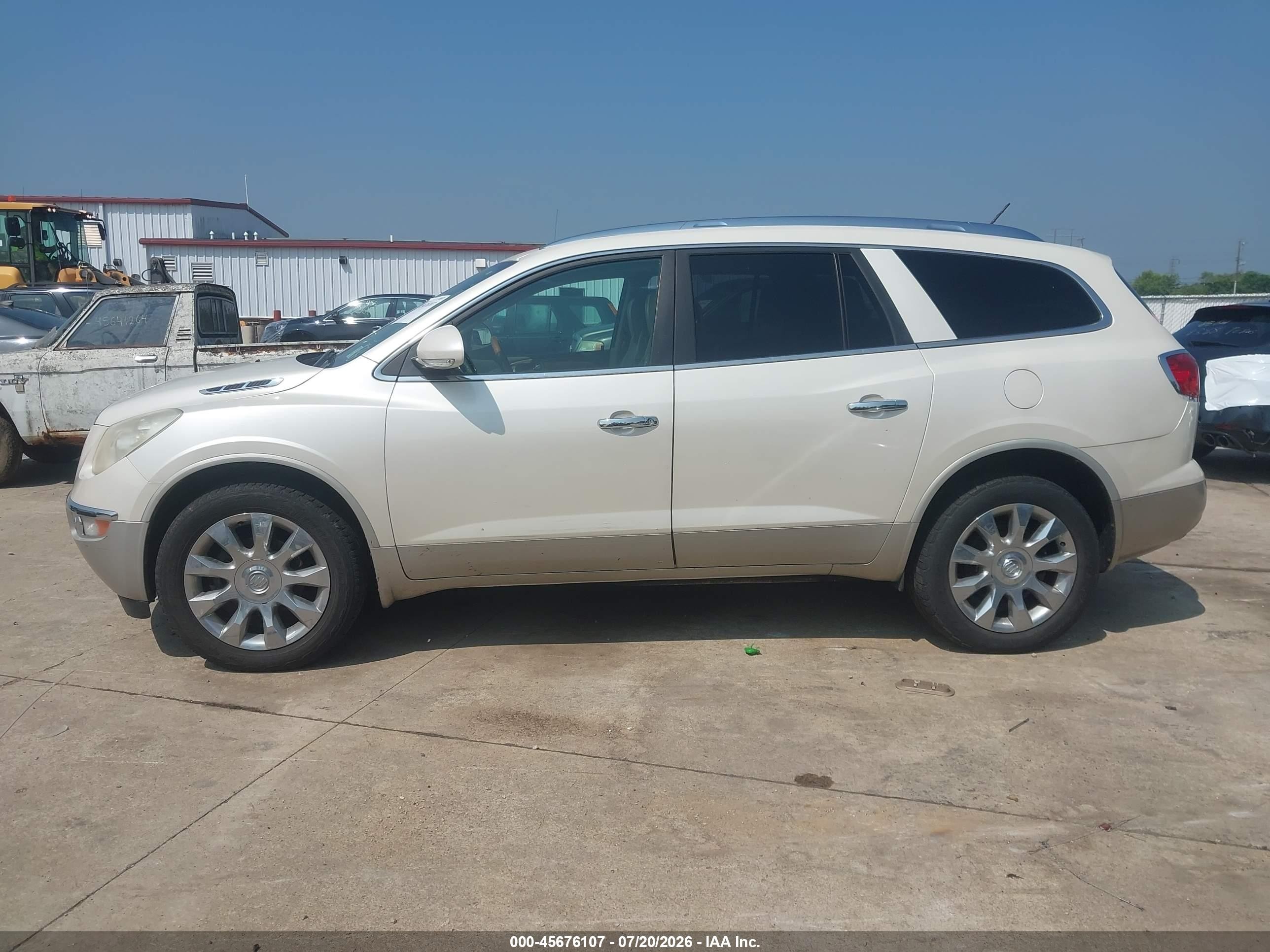 2012 Buick Enclave Premium Кремовый vin: 5GAKVDED5CJ294881