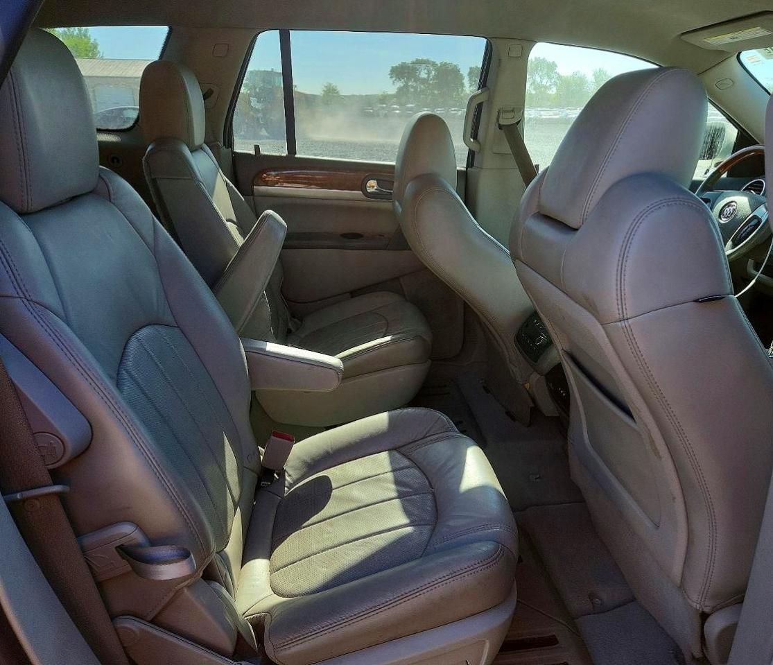 2012 Buick Enclave White vin: 5GAKVDED5CJ345554
