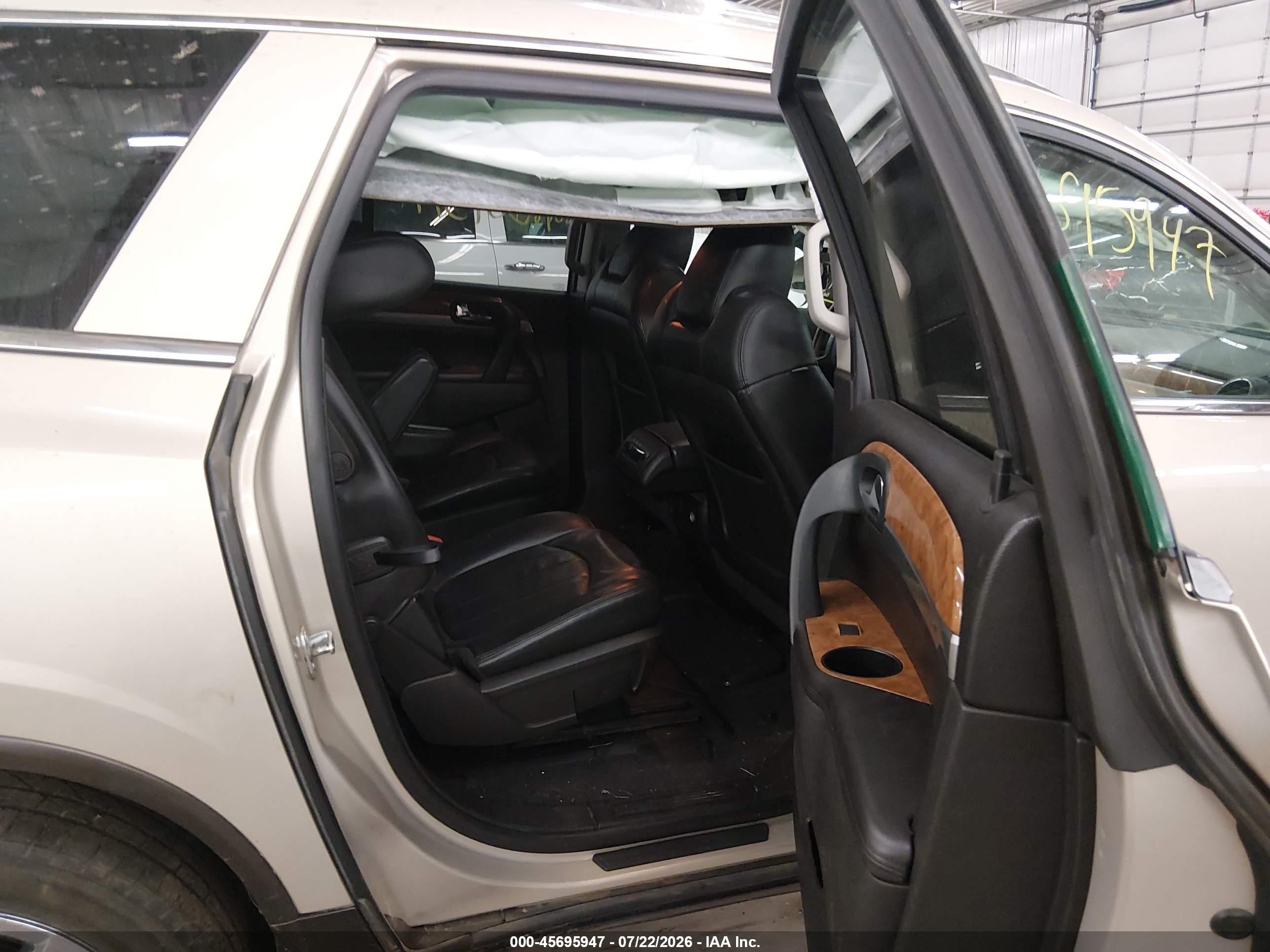 2012 Buick Enclave Premium Beige vin: 5GAKVDEDXCJ122930