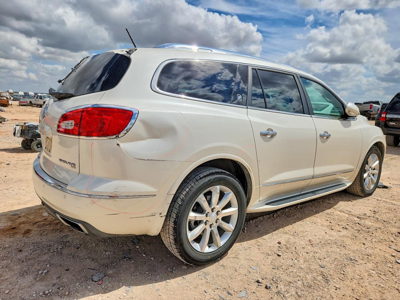 2013 Buick Enclave White vin: 5GAKVDKD6DJ216017