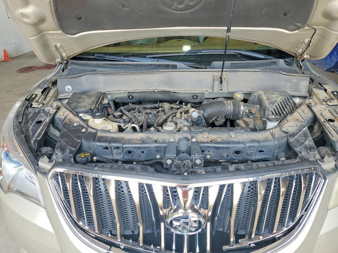 2013 Buick Enclave Preferred Gold vin: 5GAKVDKD7DJ199017