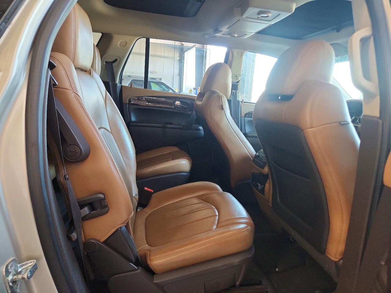 2013 Buick Enclave Beige vin: 5GAKVDKD7DJ225101