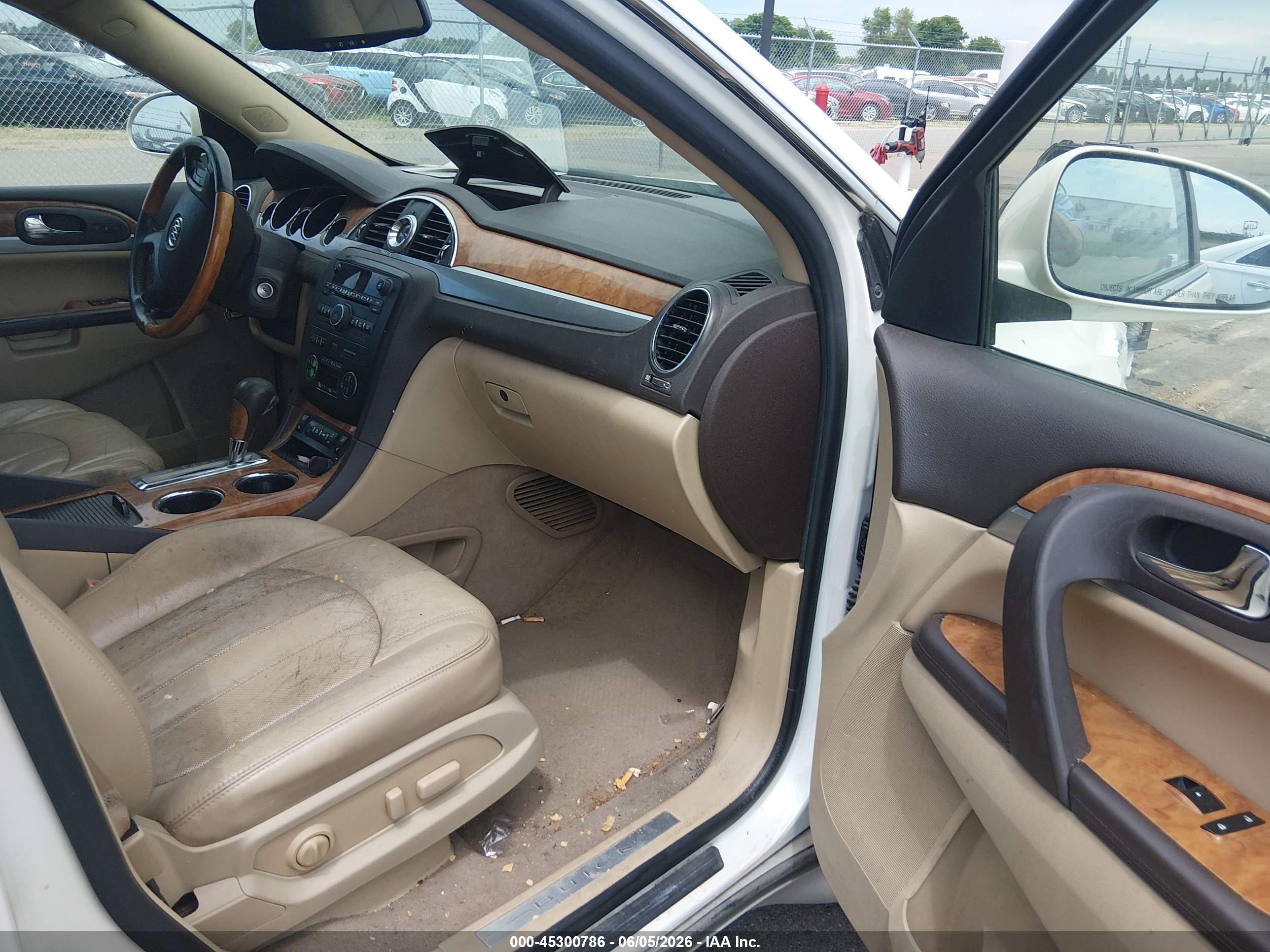 2010 Buick Enclave 1xl White vin: 5GALRBED0AJ216227