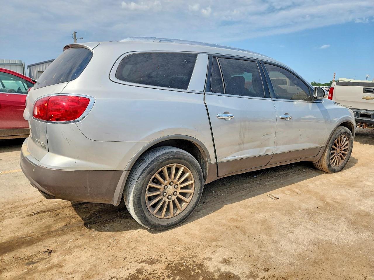 2010 Buick Enclave Cxl Серебряный vin: 5GALRBED0AJ264374