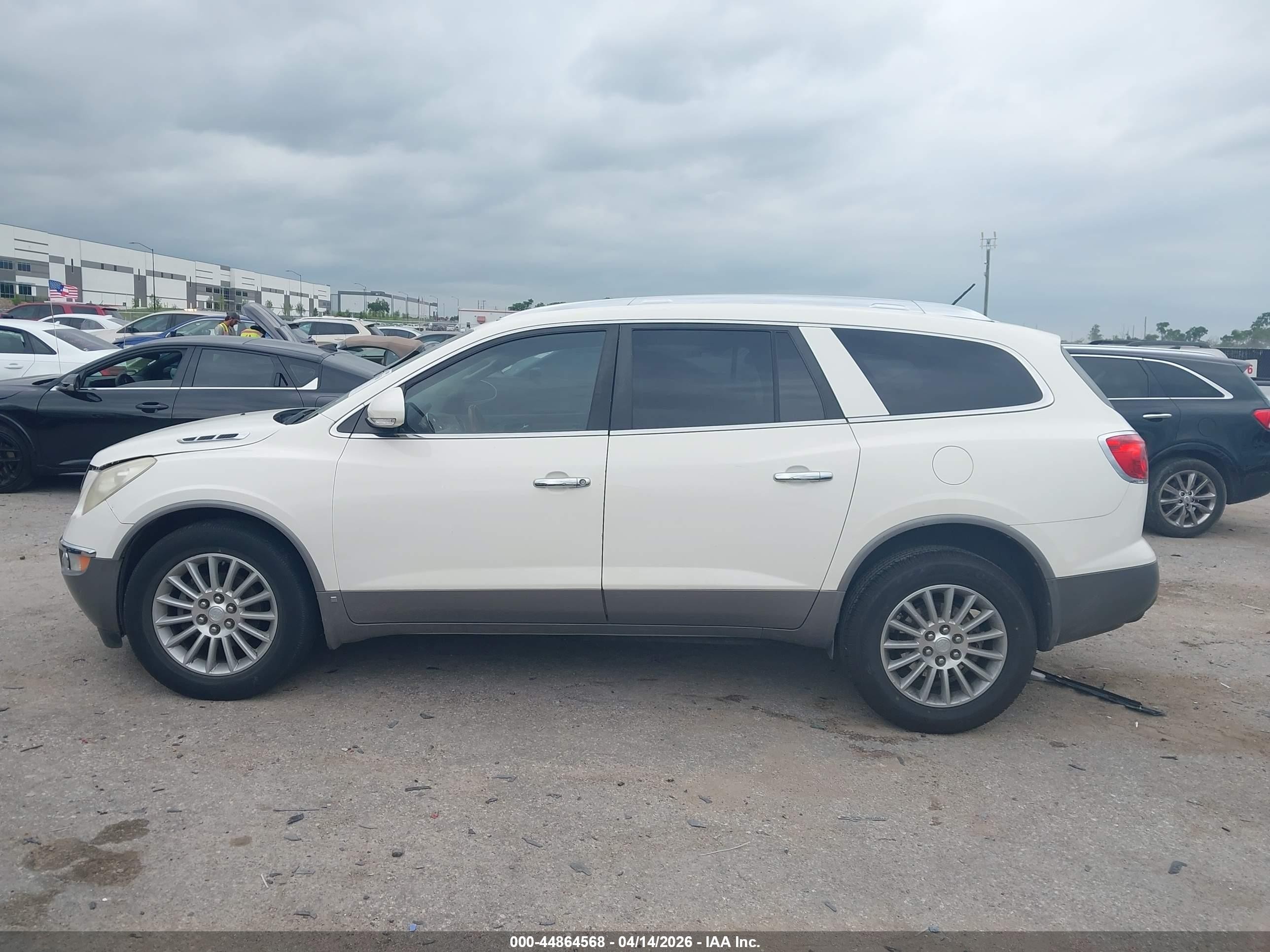 2010 Buick Enclave 1xl White vin: 5GALRBED2AJ192867