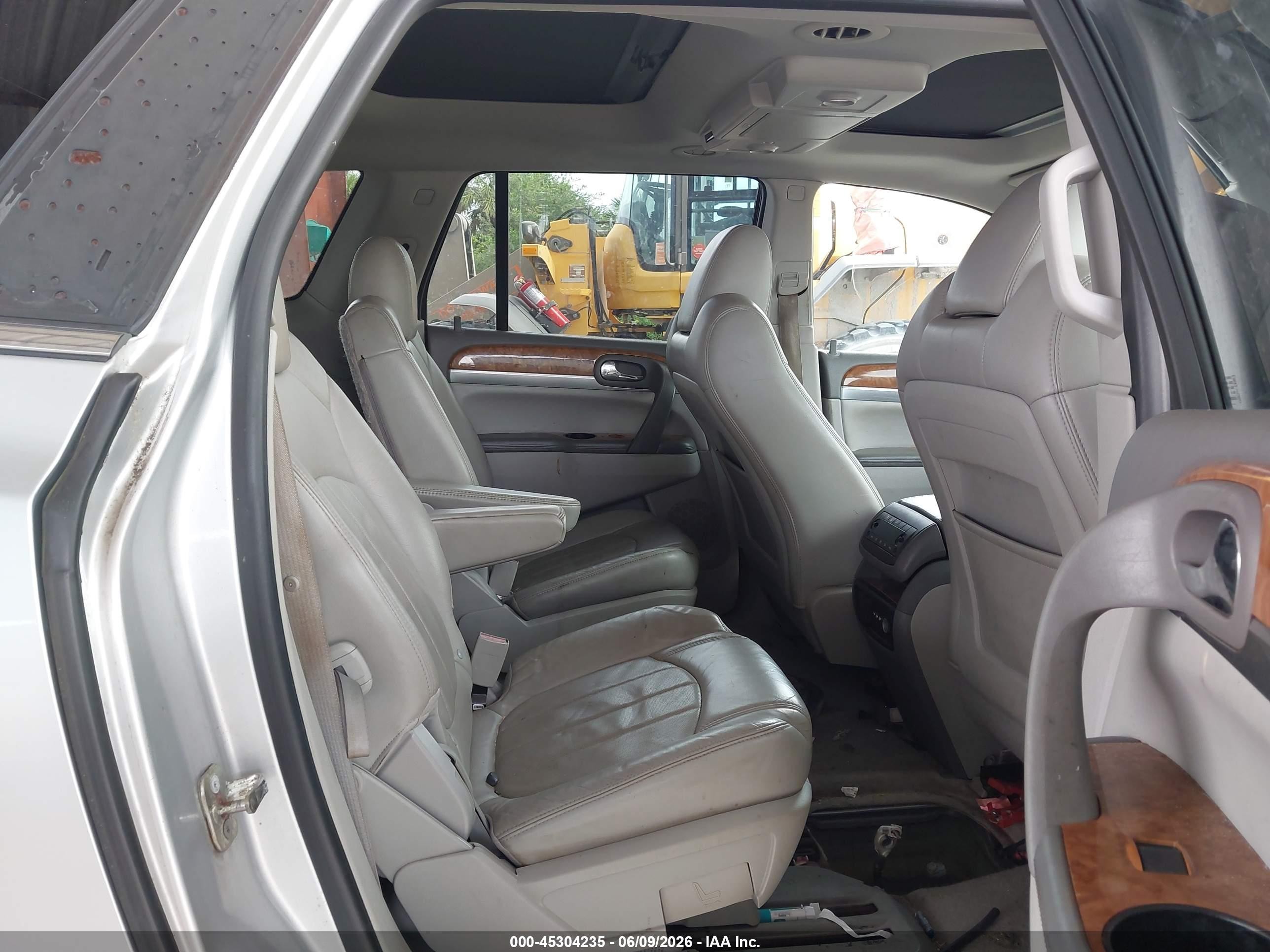 2010 Buick Enclave 1xl Silver vin: 5GALRBED6AJ208875