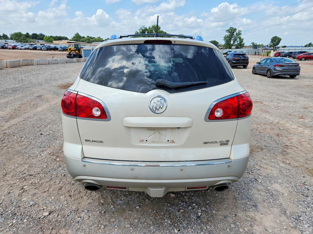 2010 Buick Enclave Cxl White vin: 5GALRCED3AJ197016