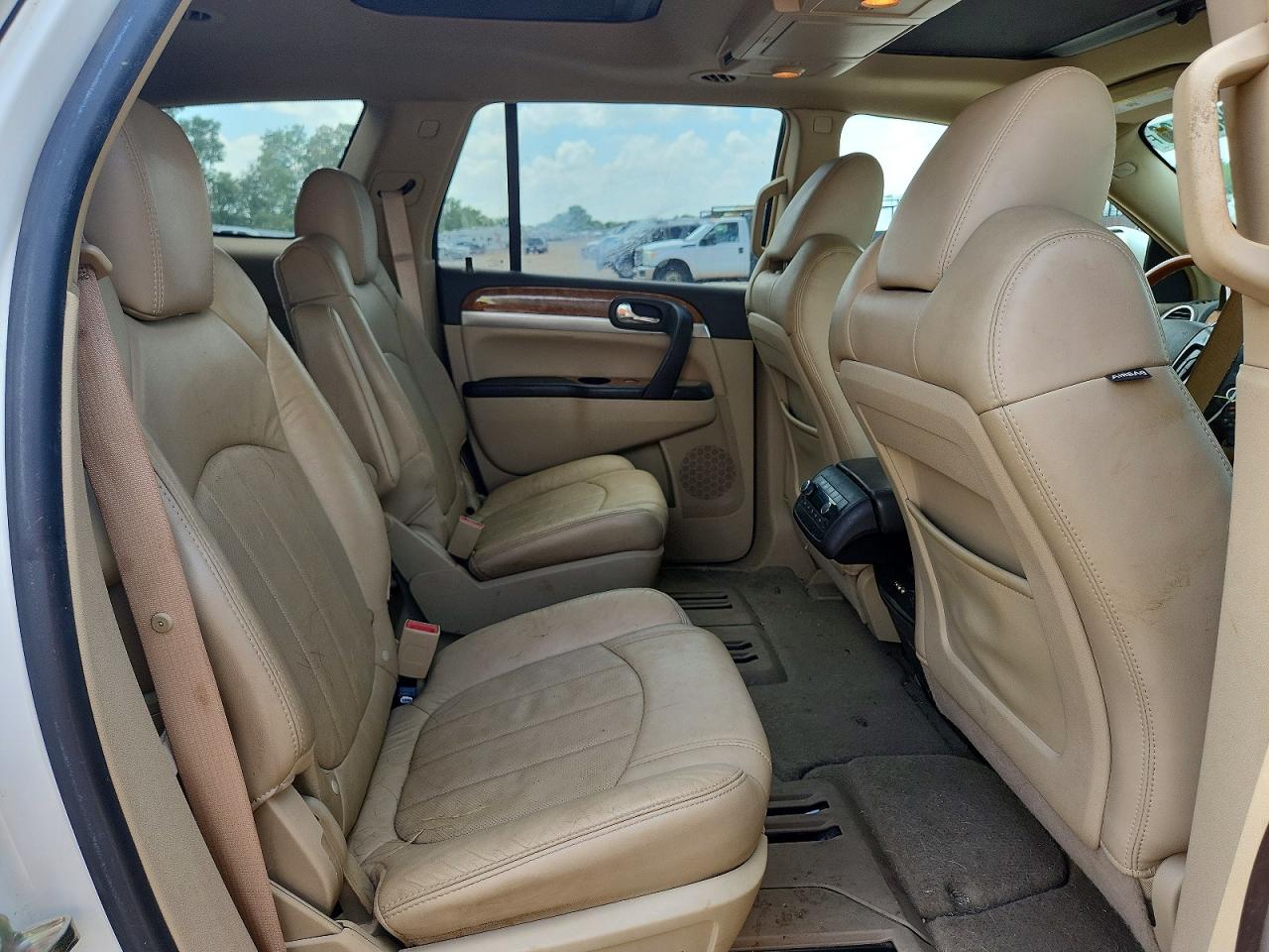 2010 Buick Enclave Cxl White vin: 5GALRCED3AJ197016