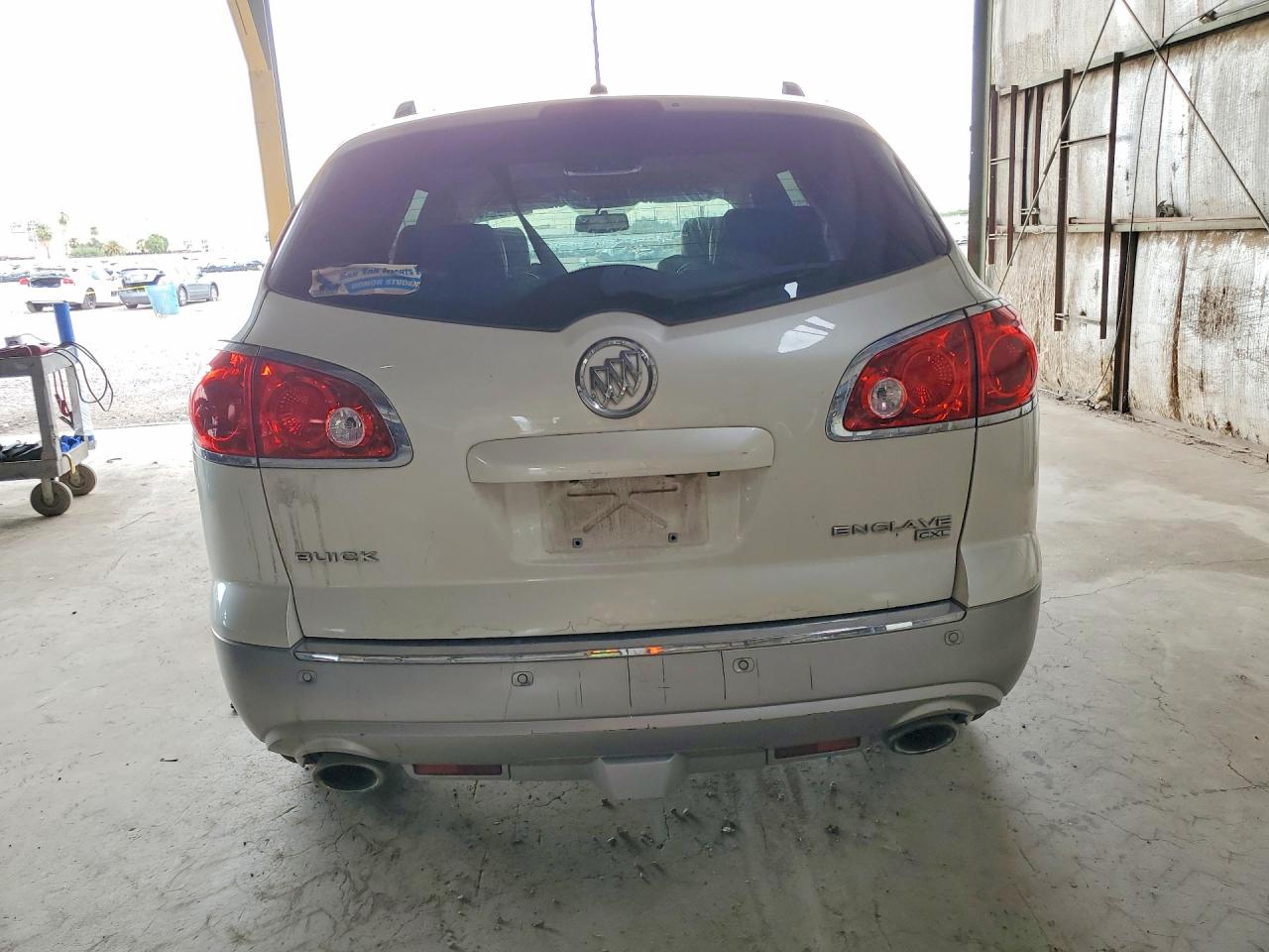 2010 Buick Enclave Beige vin: 5GALRCED4AJ188311