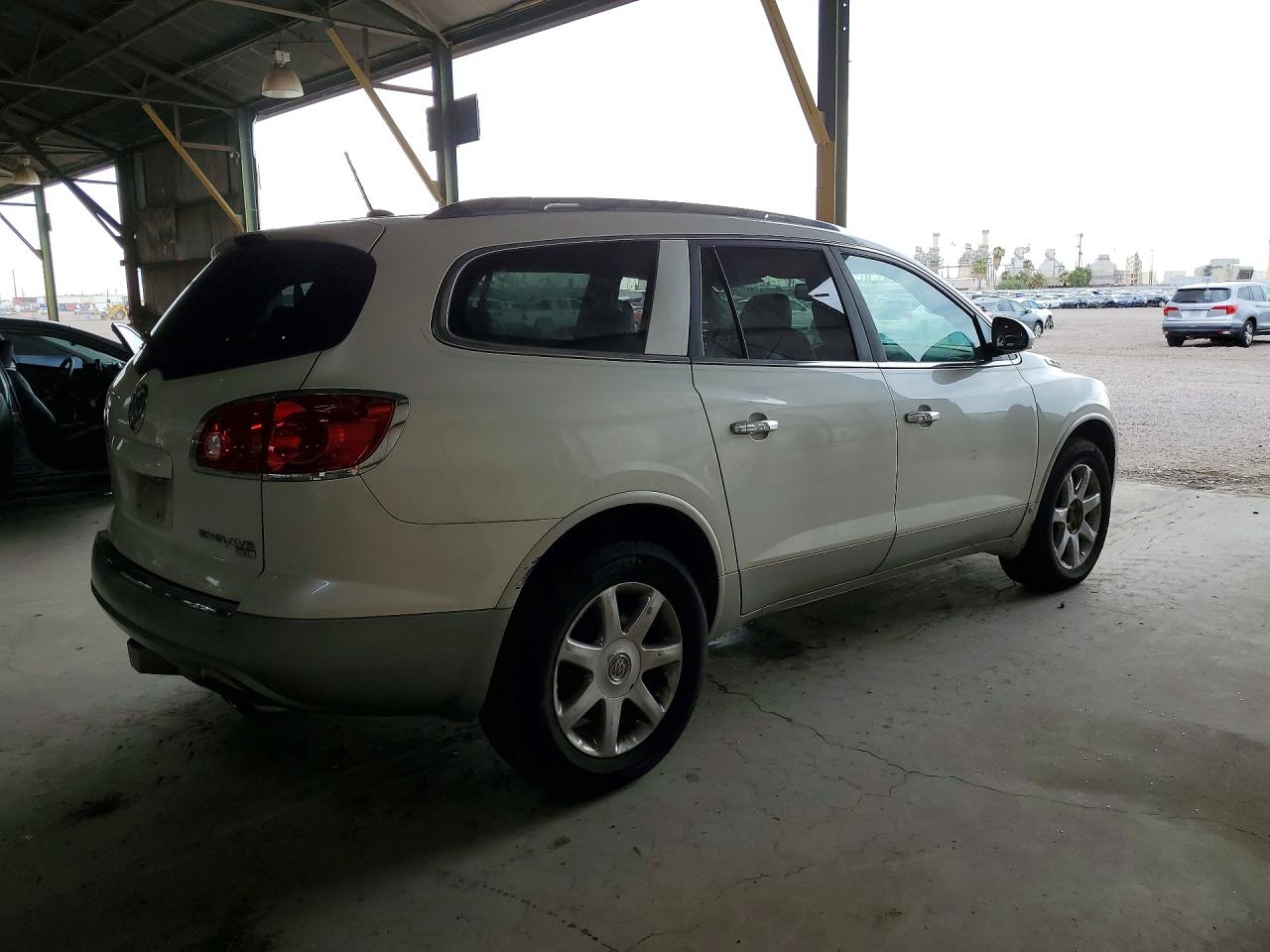 2010 Buick Enclave Beige vin: 5GALRCED4AJ188311