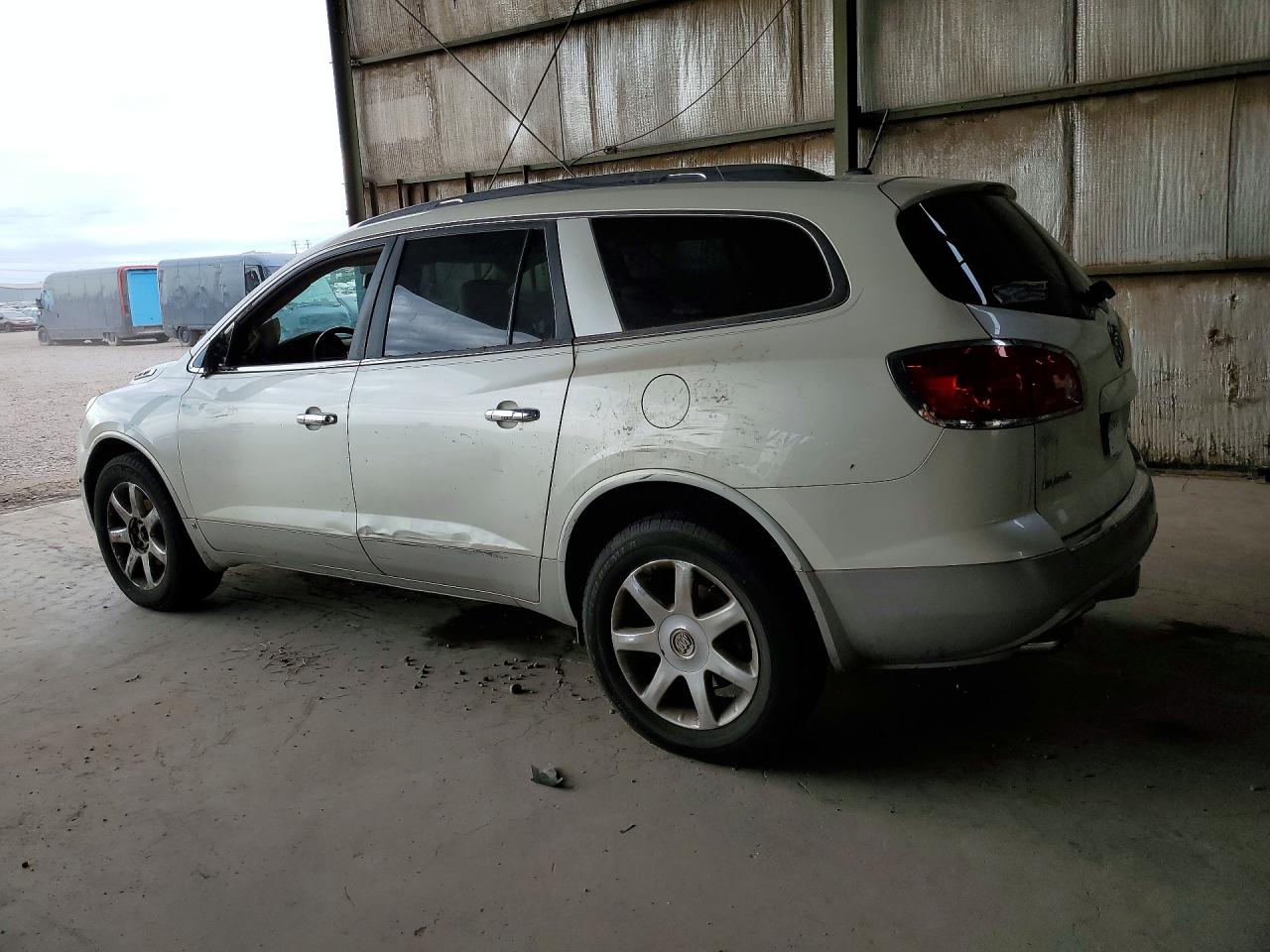 2010 Buick Enclave Beige vin: 5GALRCED4AJ188311