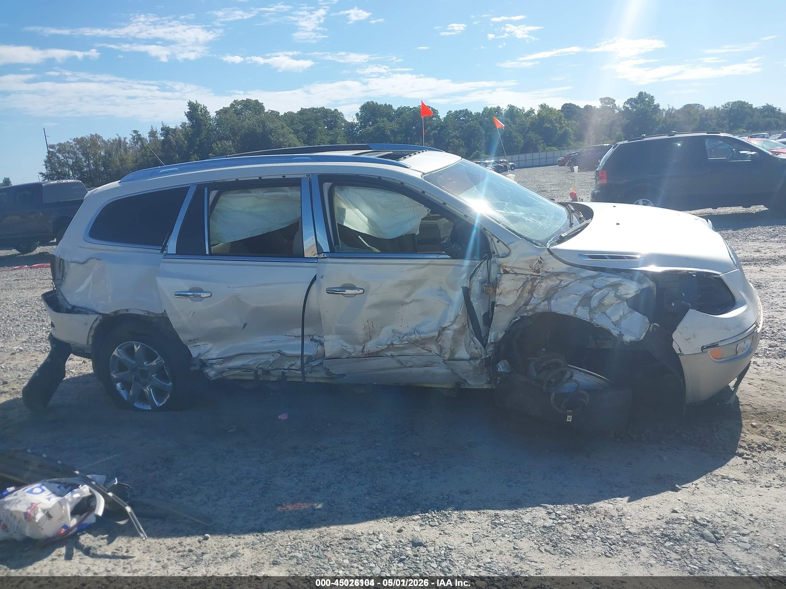 2010 Buick Enclave 2xl White vin: 5GALRCED7AJ168411