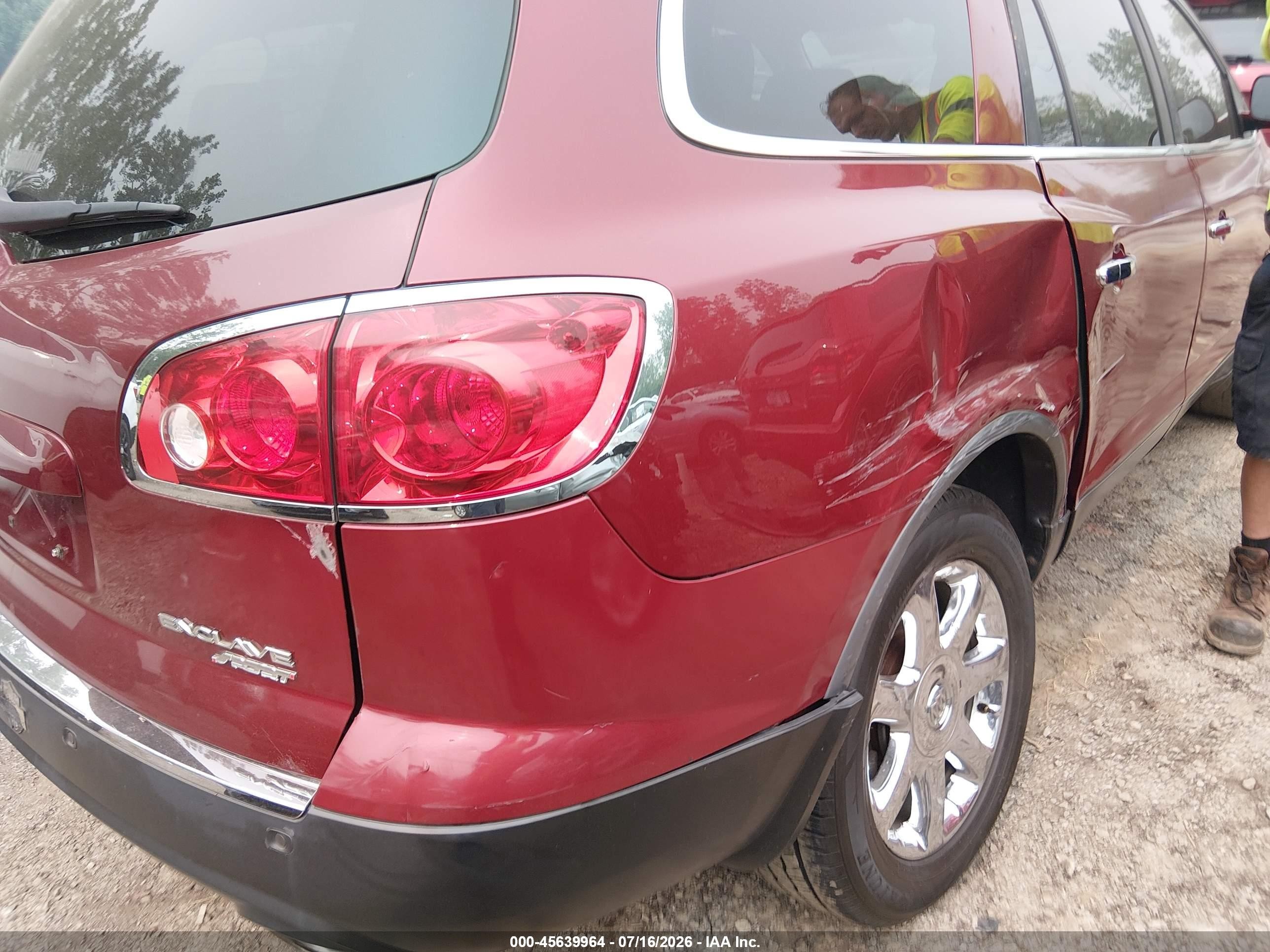 2010 Buick Enclave 1xl Red vin: 5GALVBED1AJ130792