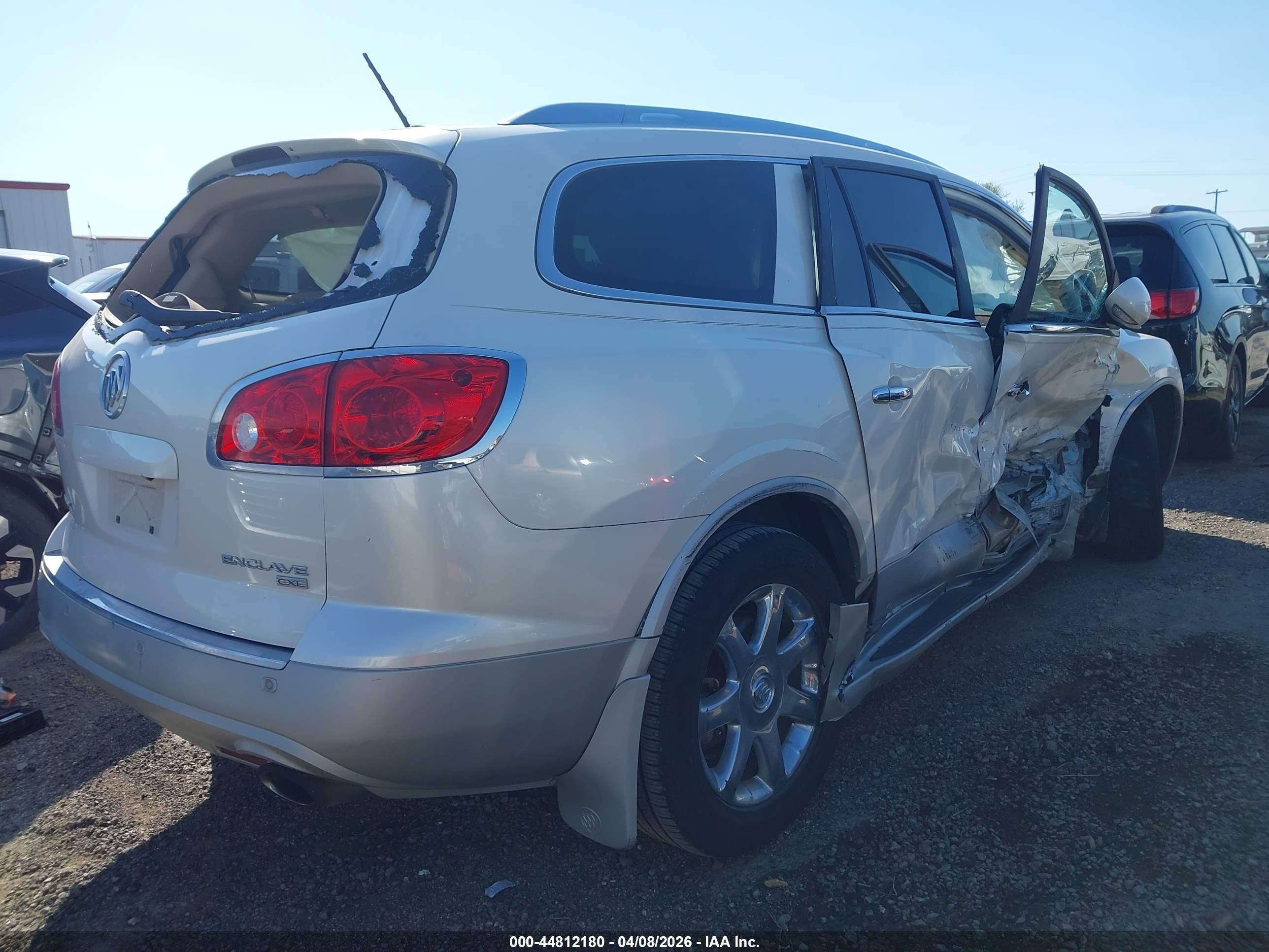 2010 Buick Enclave 1xl Cream vin: 5GALVBED2AJ137122