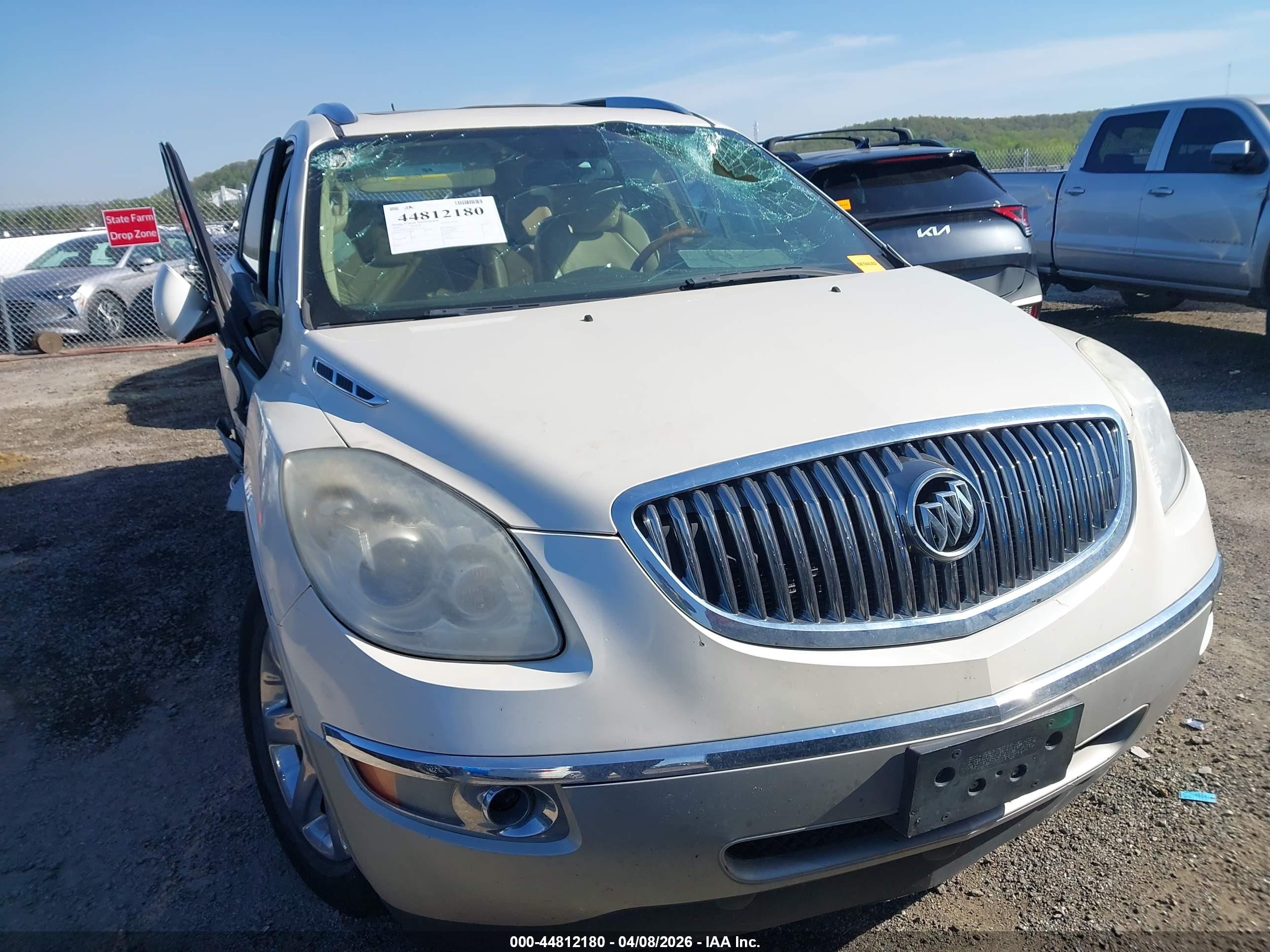 2010 Buick Enclave 1xl Cream vin: 5GALVBED2AJ137122