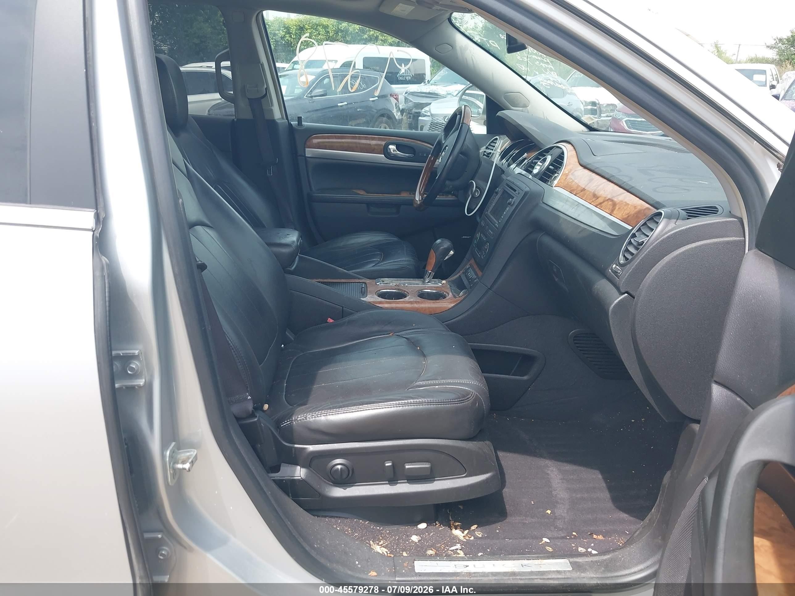2010 Buick Enclave 1xl Silver vin: 5GALVBED3AJ128607