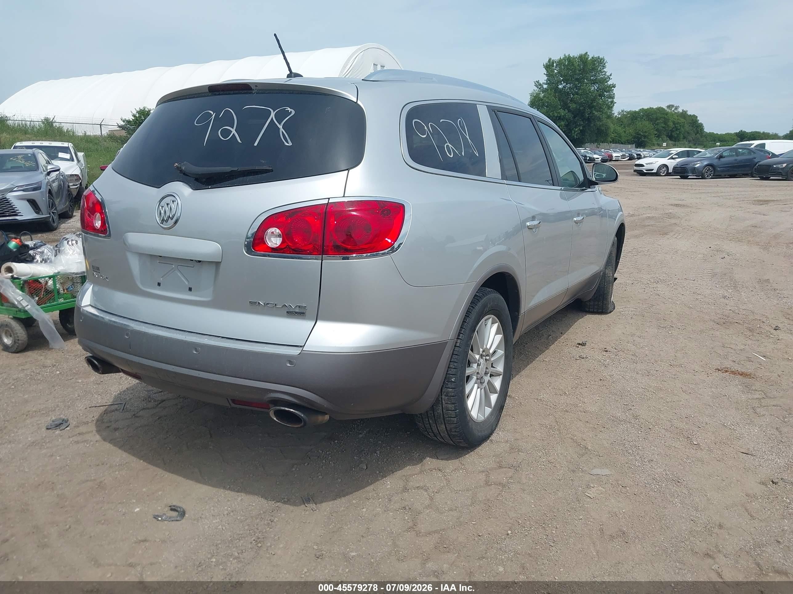 2010 Buick Enclave 1xl Silver vin: 5GALVBED3AJ128607