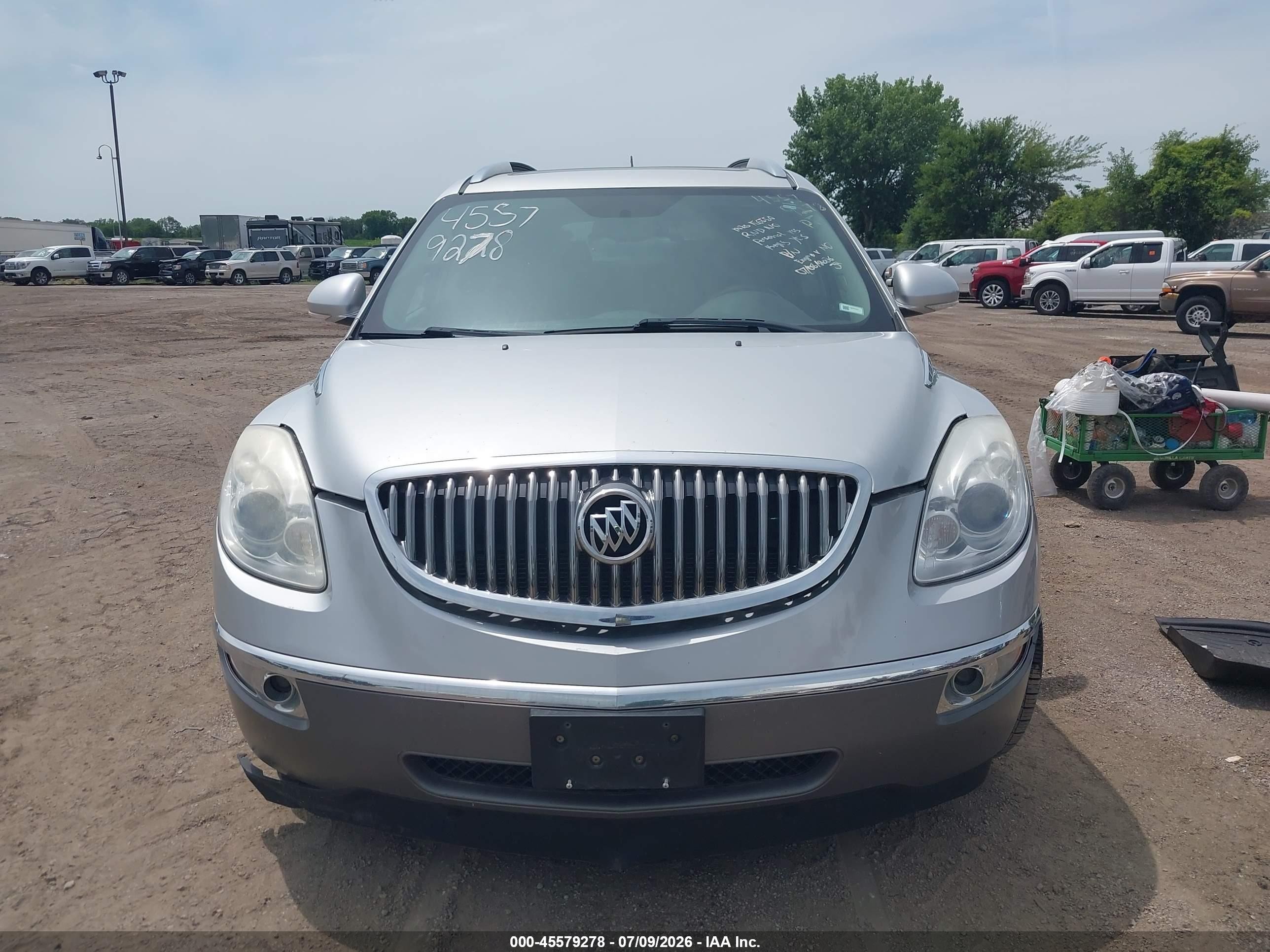 2010 Buick Enclave 1xl Silver vin: 5GALVBED3AJ128607
