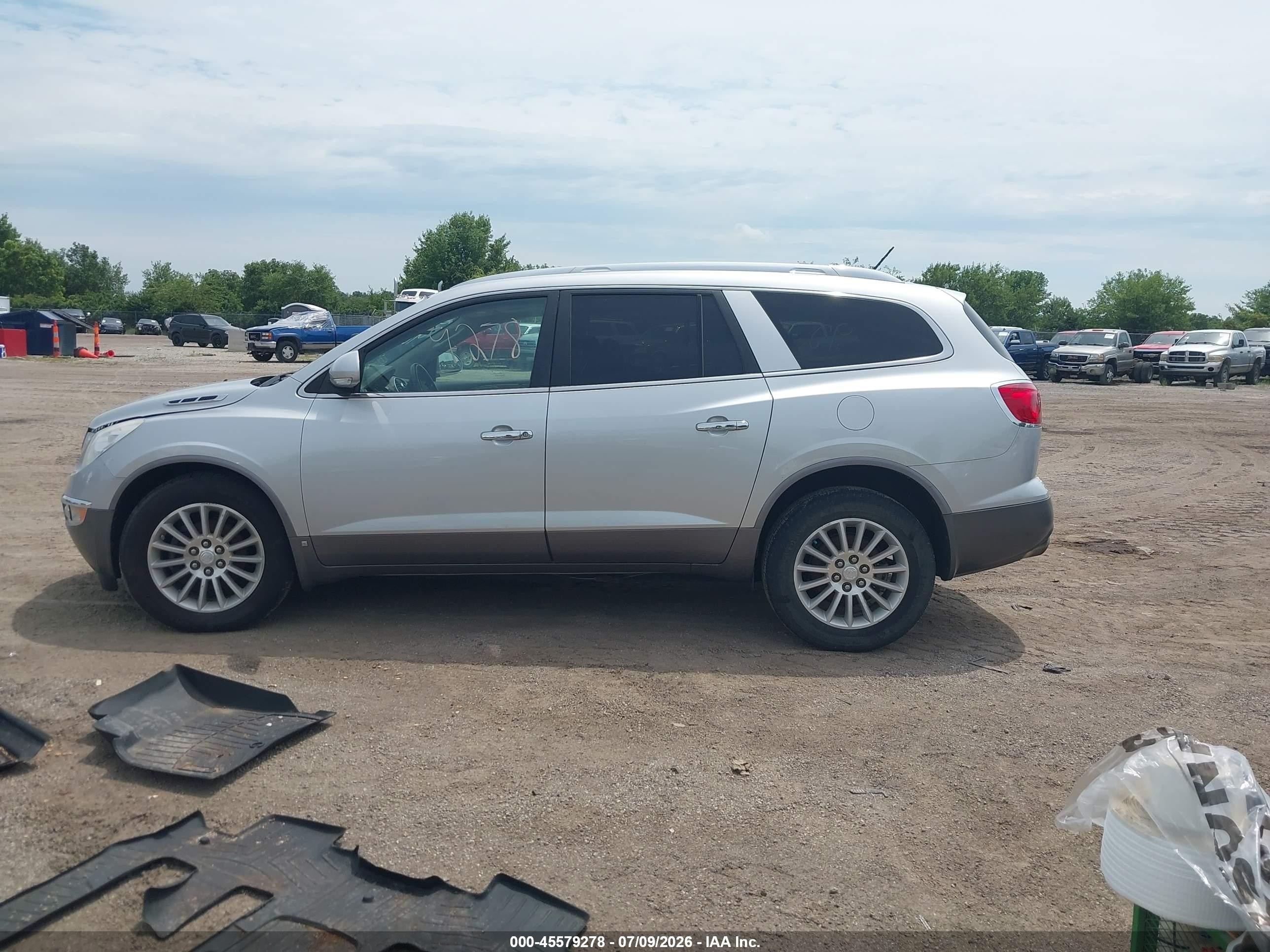 2010 Buick Enclave 1xl Silver vin: 5GALVBED3AJ128607