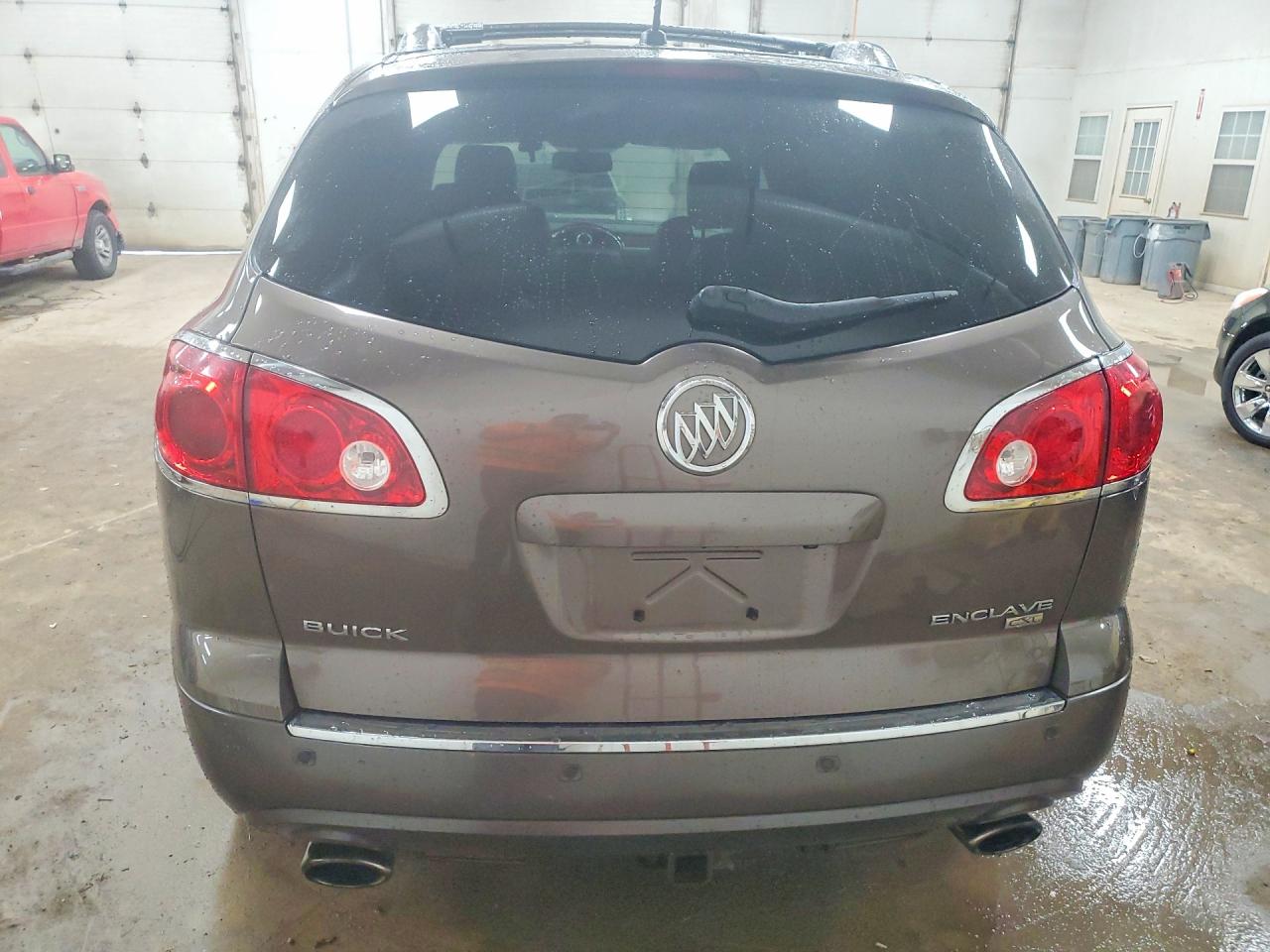 2010 Buick Enclave Cxl Коричневый vin: 5GALVBED5AJ132822