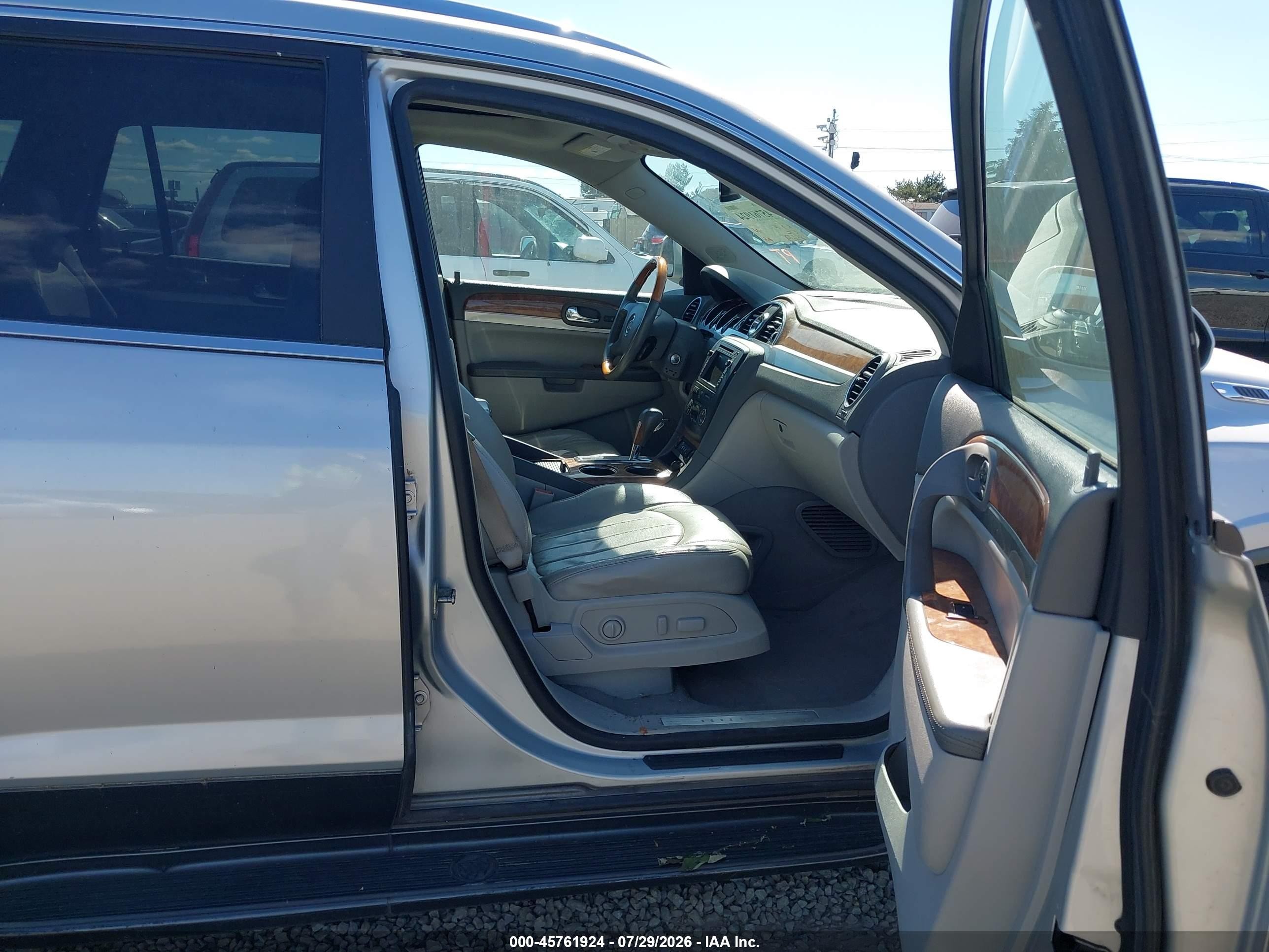 2010 Buick Enclave 2xl Silver vin: 5GALVCED1AJ219977