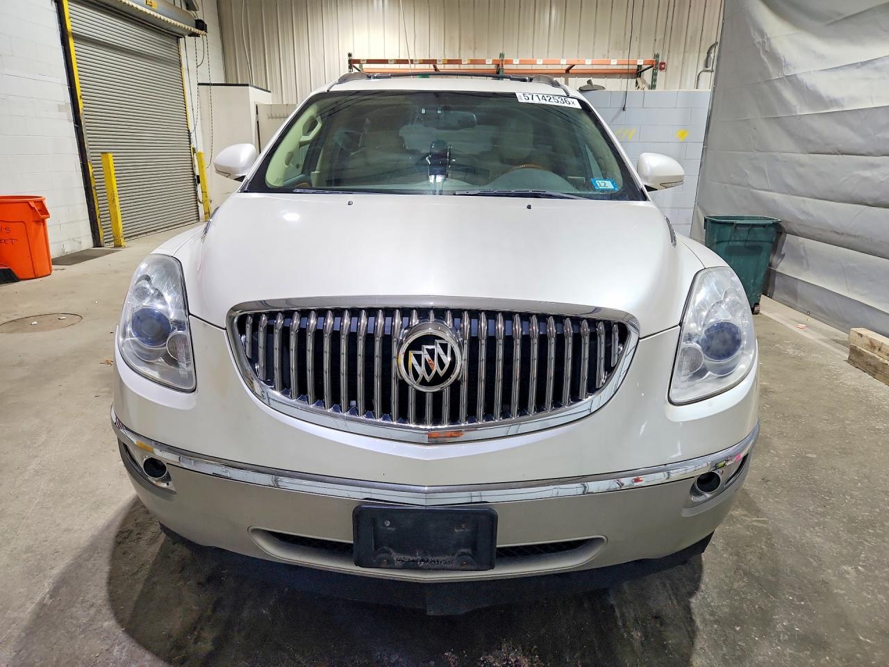 2010 Buick Enclave Cxl White vin: 5GALVCED3AJ256044