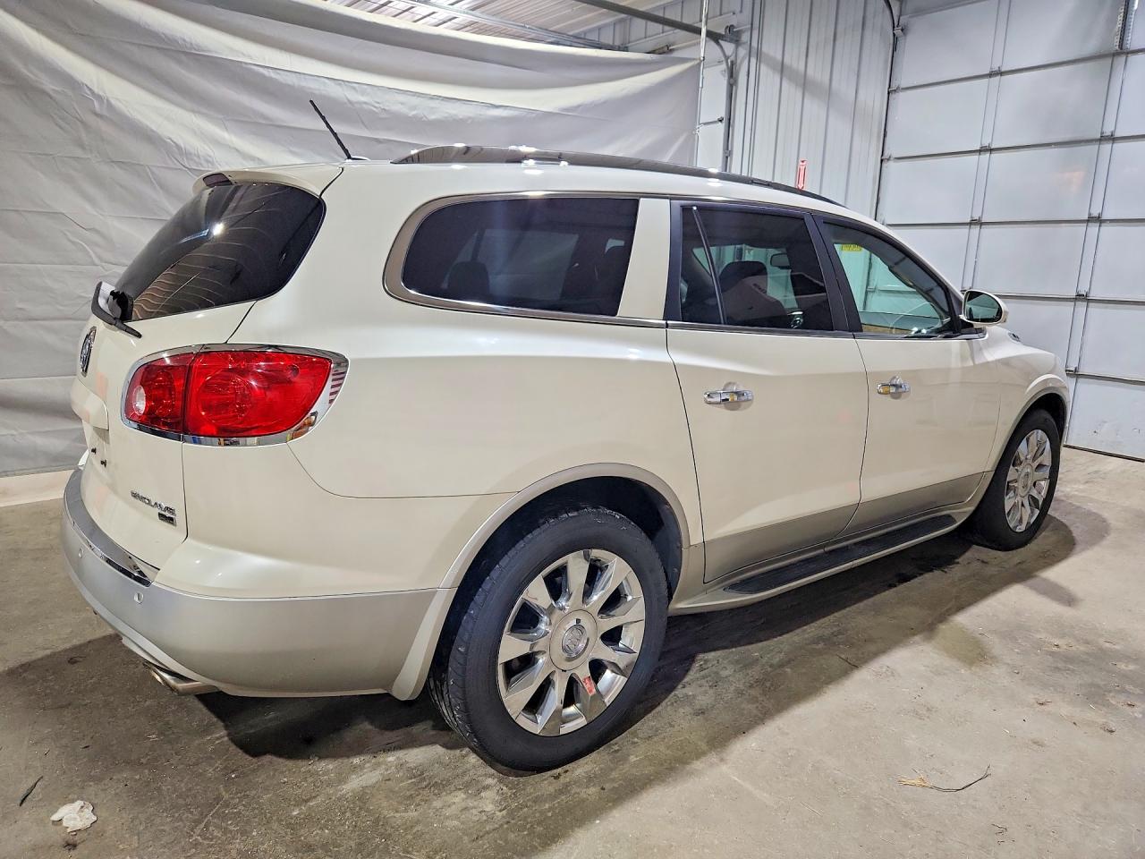 2010 Buick Enclave Cxl White vin: 5GALVCED3AJ256044