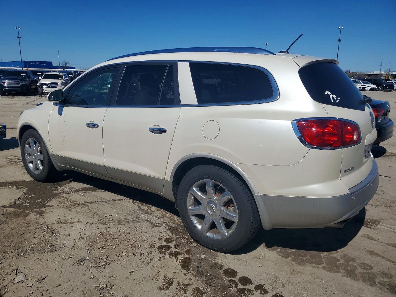 2010 Buick Enclave White vin: 5GALVCED7AJ251963