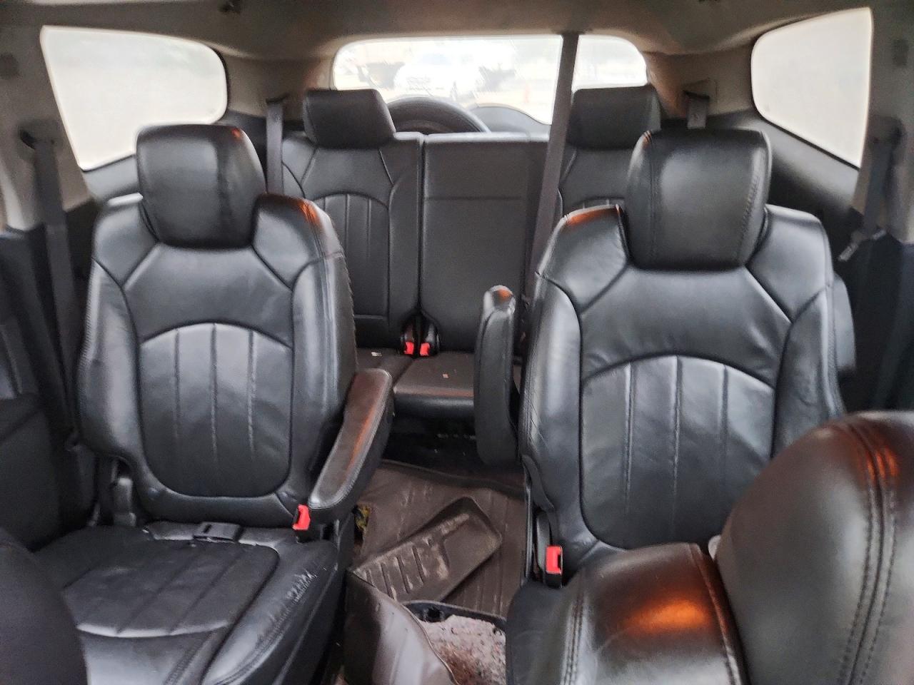 2010 Buick Enclave Cxl Silver vin: 5GALVCED8AJ196682