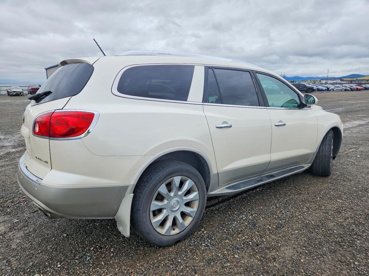 2010 Buick Enclave Cxl Кремовый vin: 5GALVCED9AJ125085