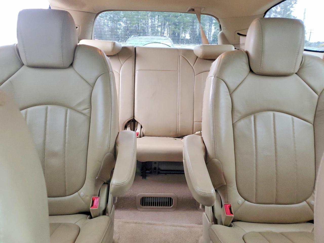 2010 Buick Enclave Cxl White vin: 5GALVCEDXAJ254033