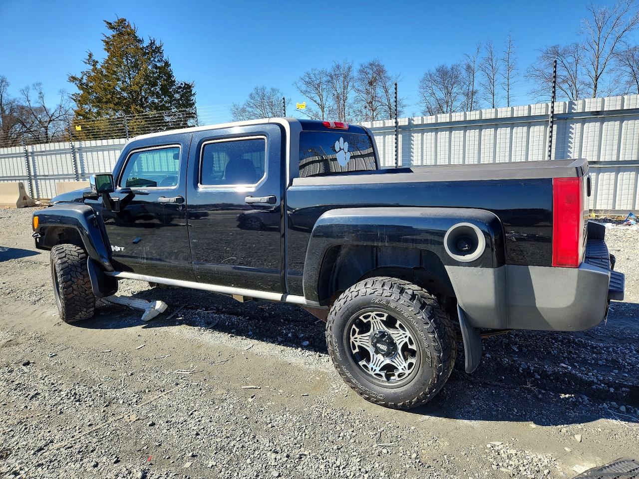 2009 Hummer H3t Black vin: 5GNEN13E598128656