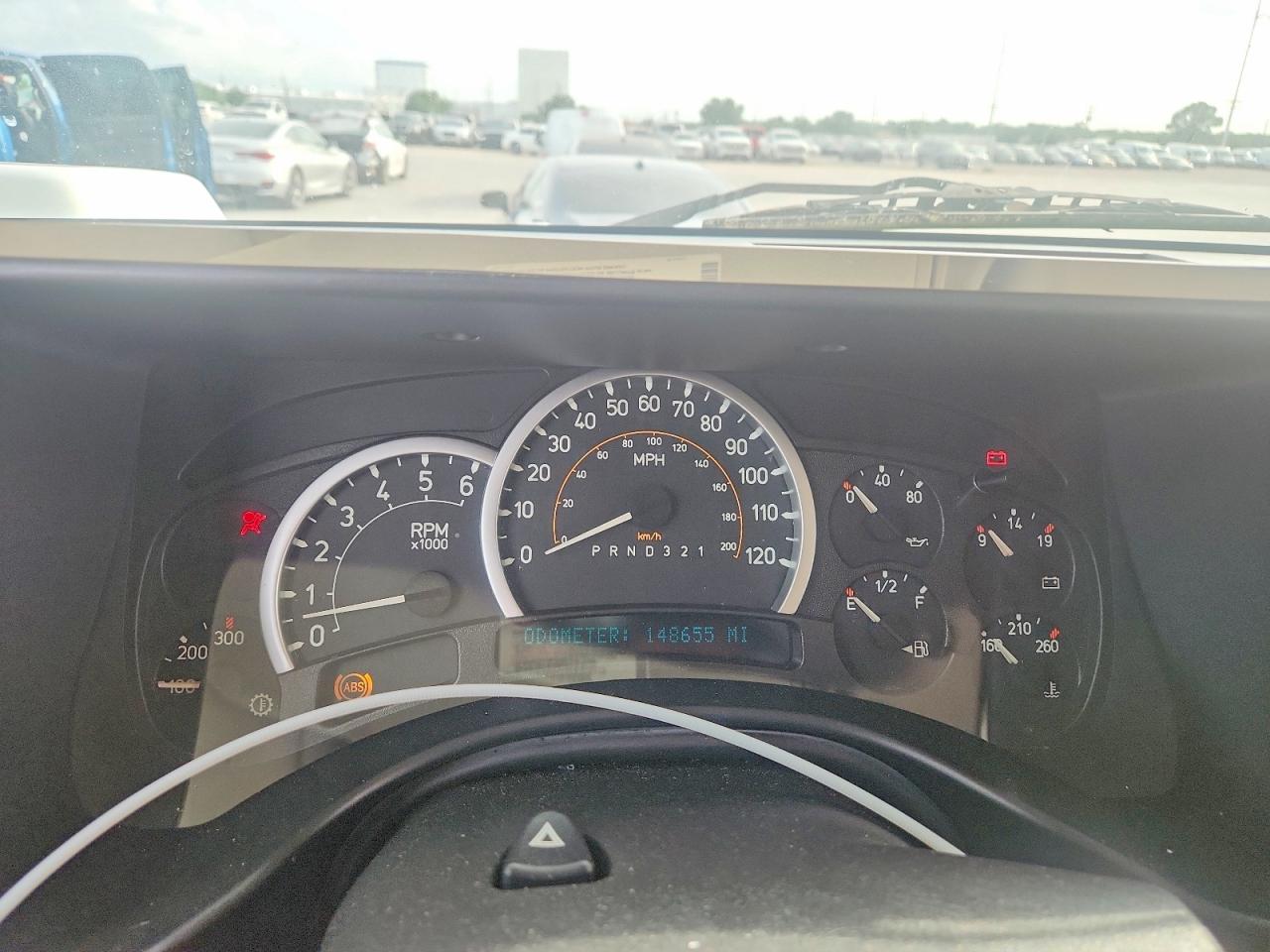 2006 Hummer H2 Sut White vin: 5GRGN22U06H106842