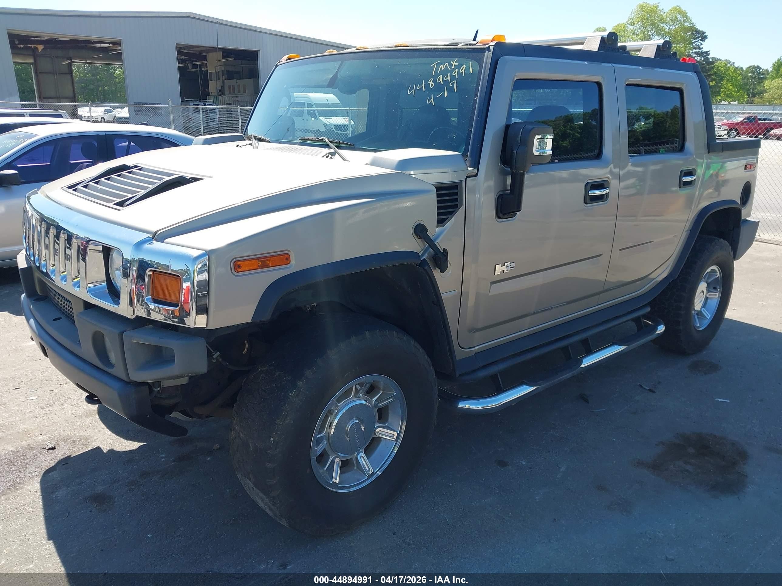 2006 Hummer H2 Sut   Beige vin: 5GRGN22U46H100803