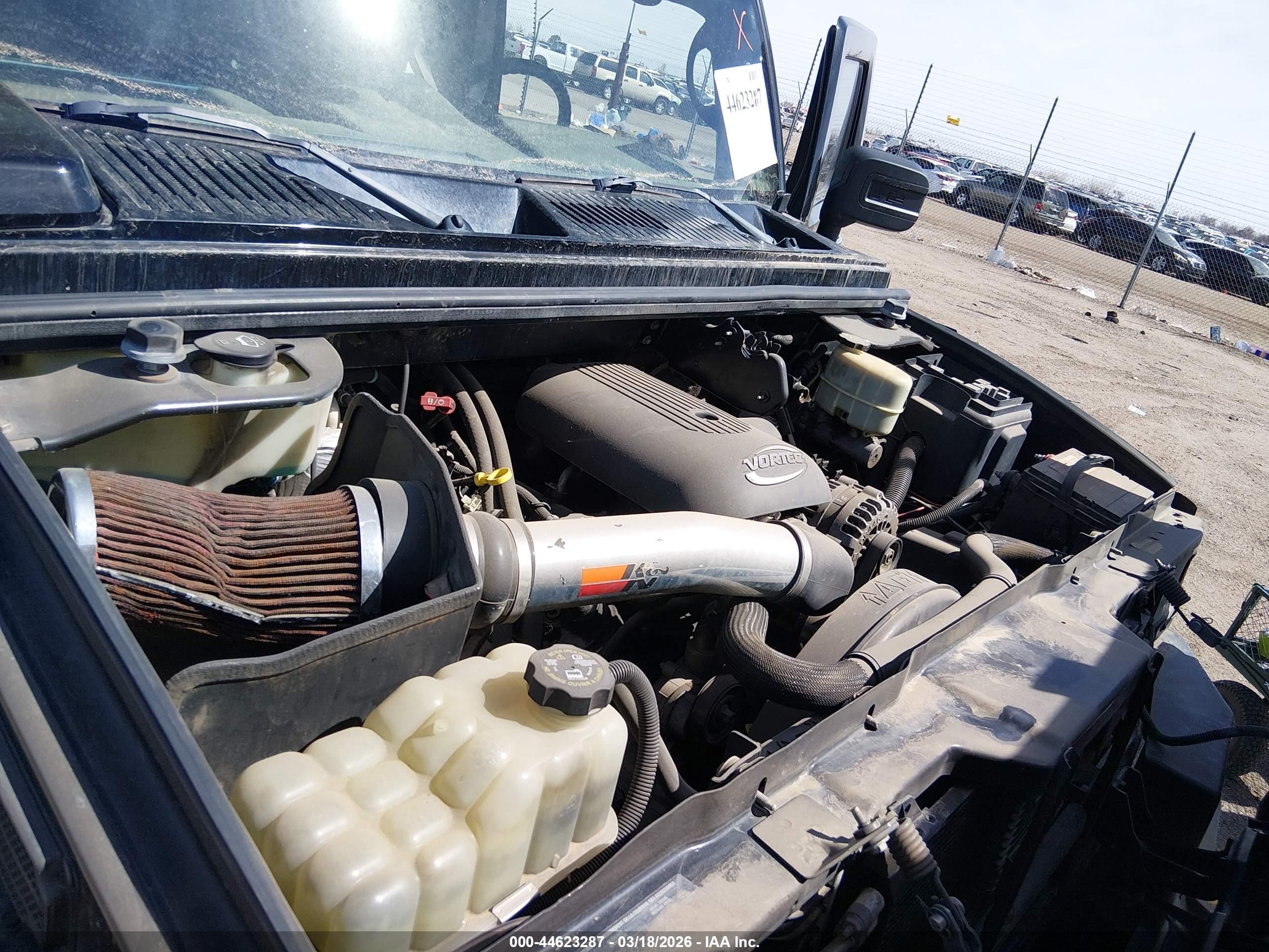 2006 Hummer H2 Sut   Черный vin: 5GRGN22U86H101548
